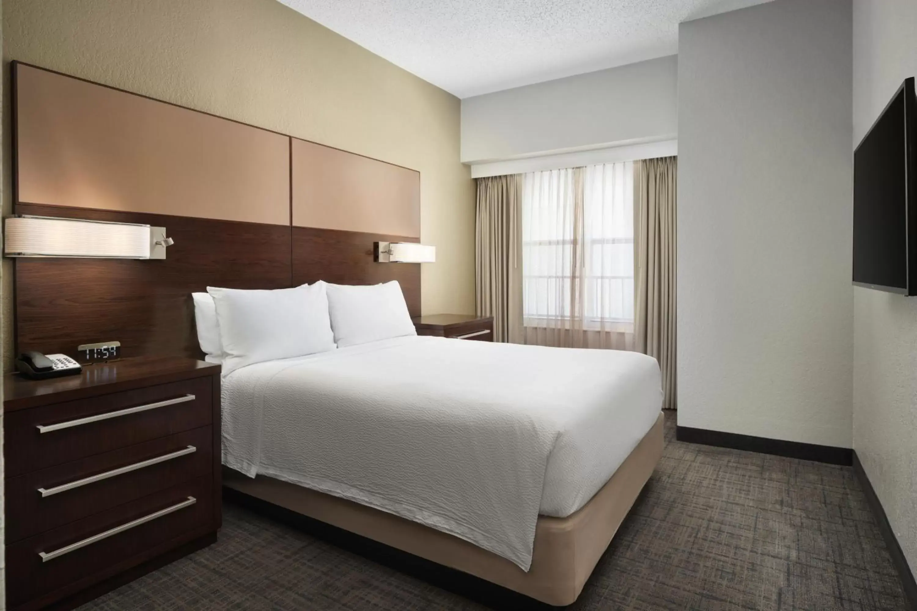 Bedroom, Bed in Residence Inn Fort Lauderdale Plantation