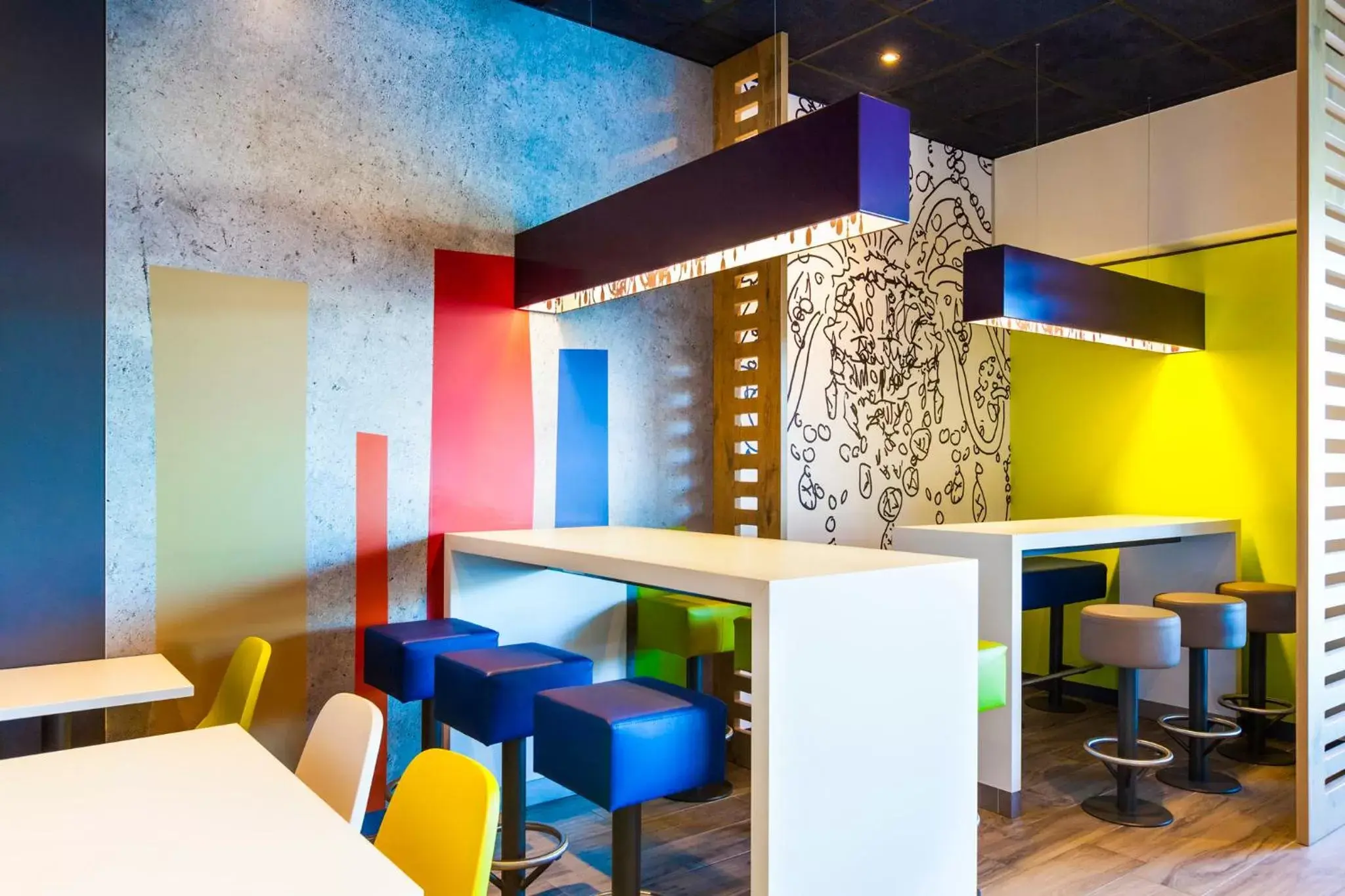 Restaurant/places to eat, Lounge/Bar in Ibis Budget Mulhouse Centre Gare