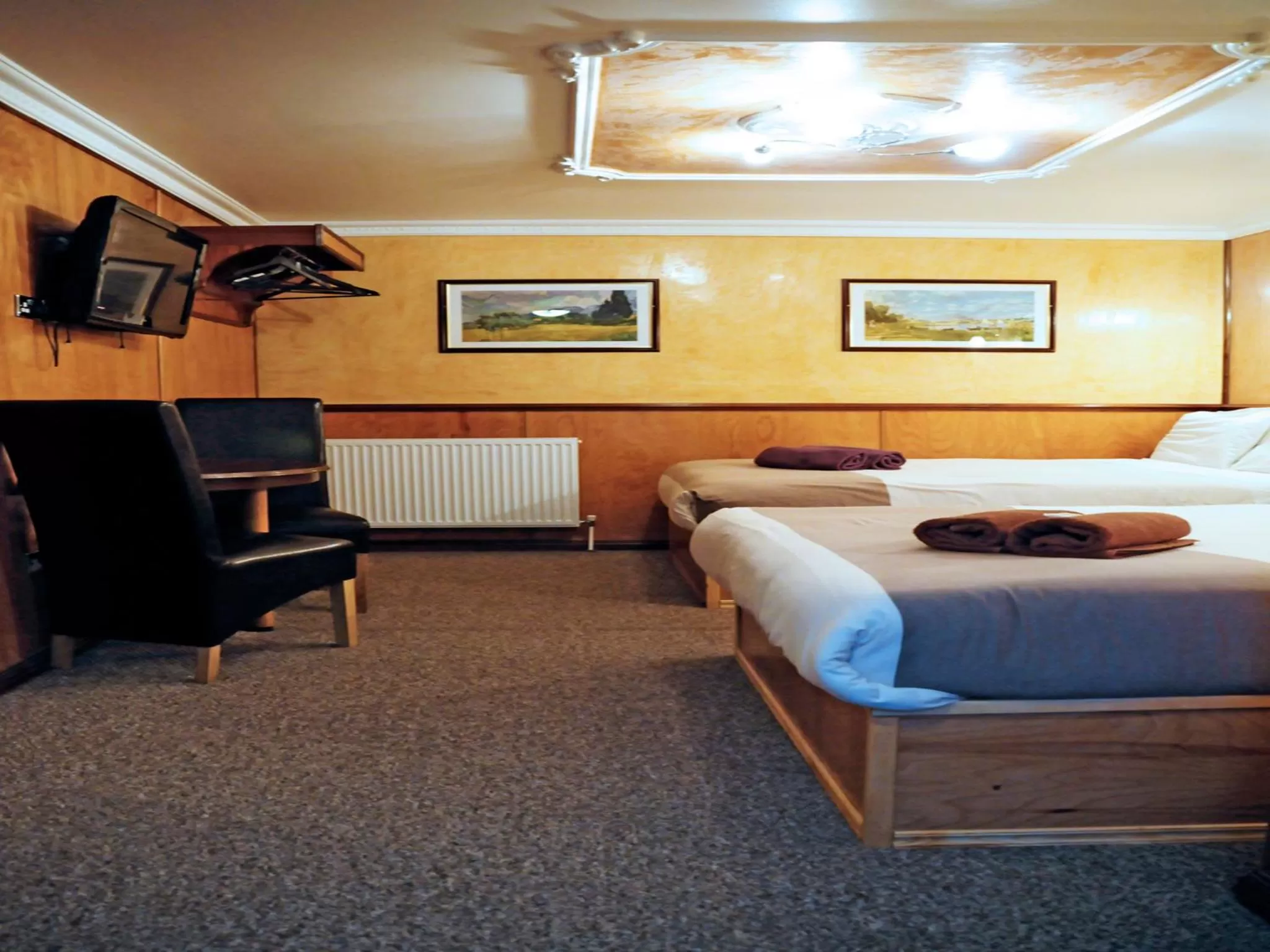 Decorative detail, Bed in Cricklewood Lodge Hotel