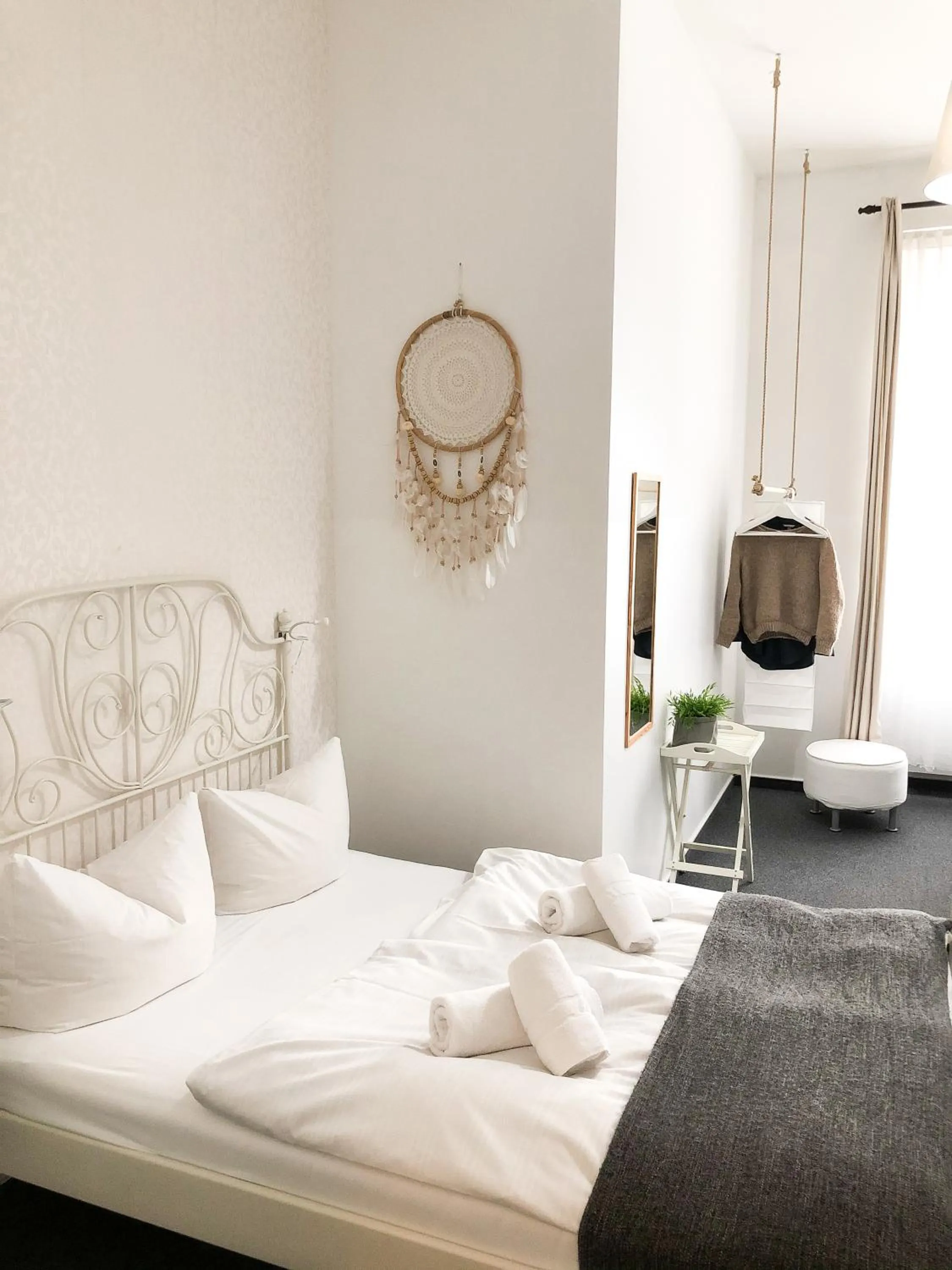 Bed in Pension Absolut Berlin