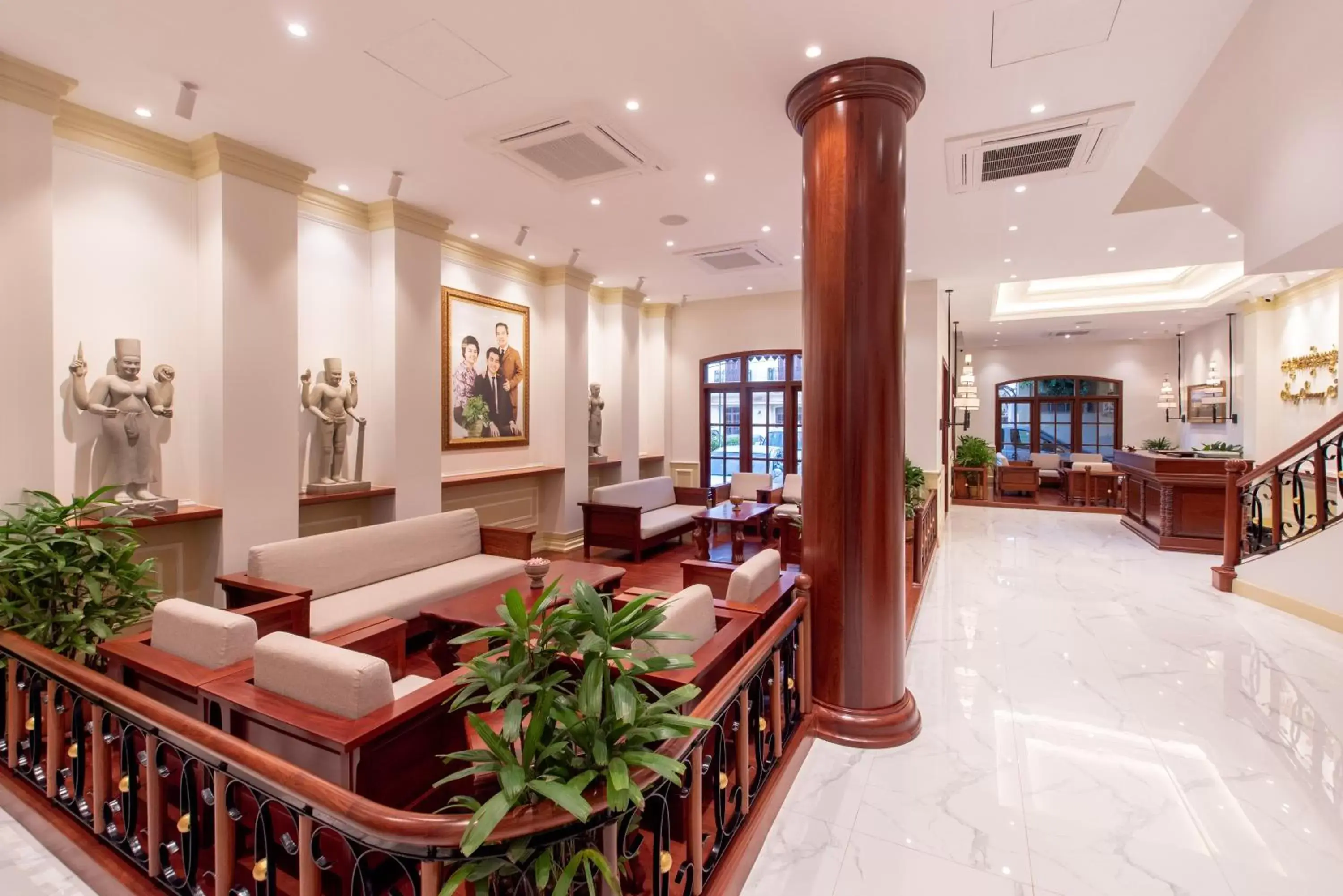 Lobby or reception in Steung Siemreap Hotel