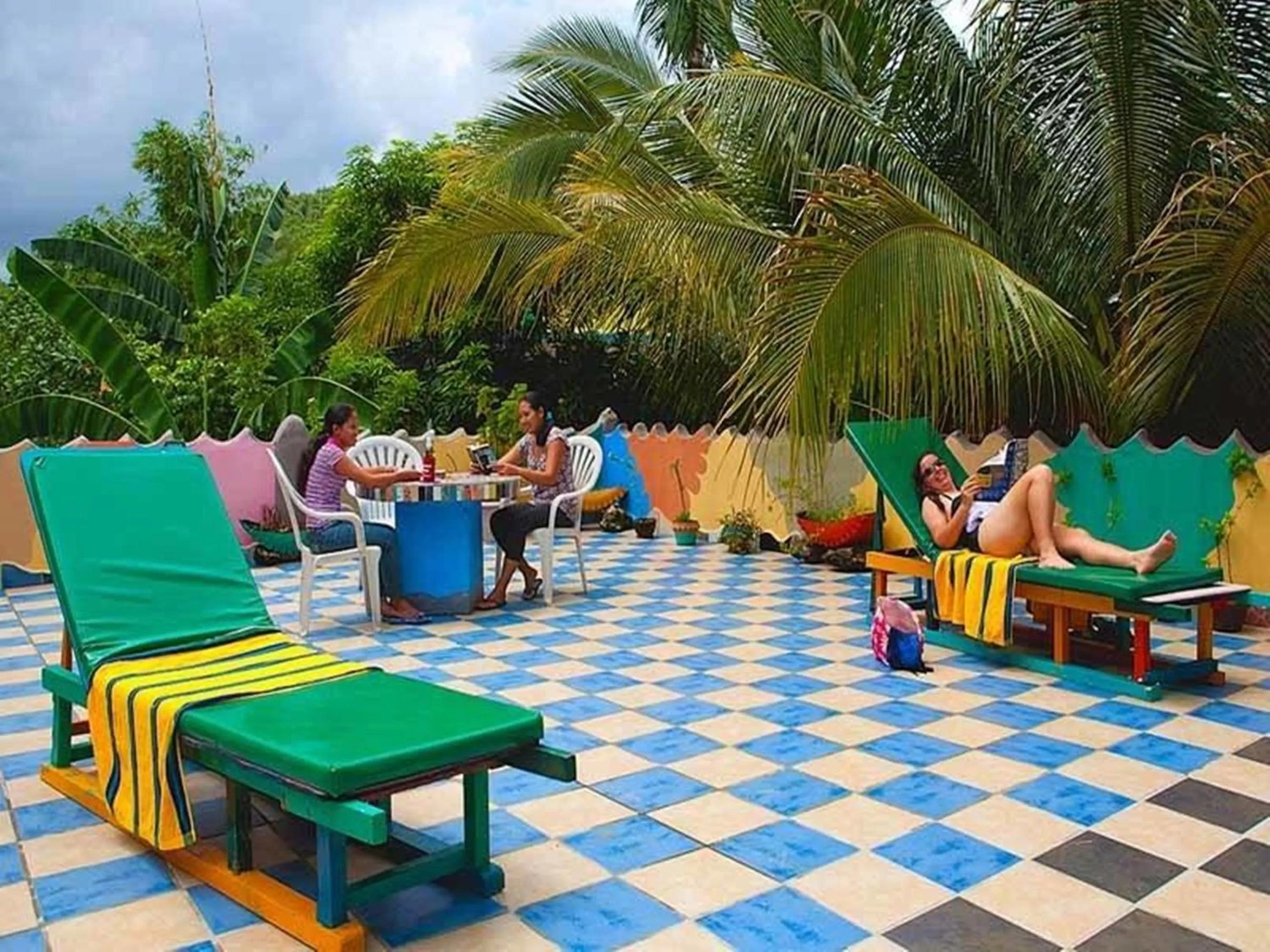 Lounge or bar in Takatuka Beach Resort