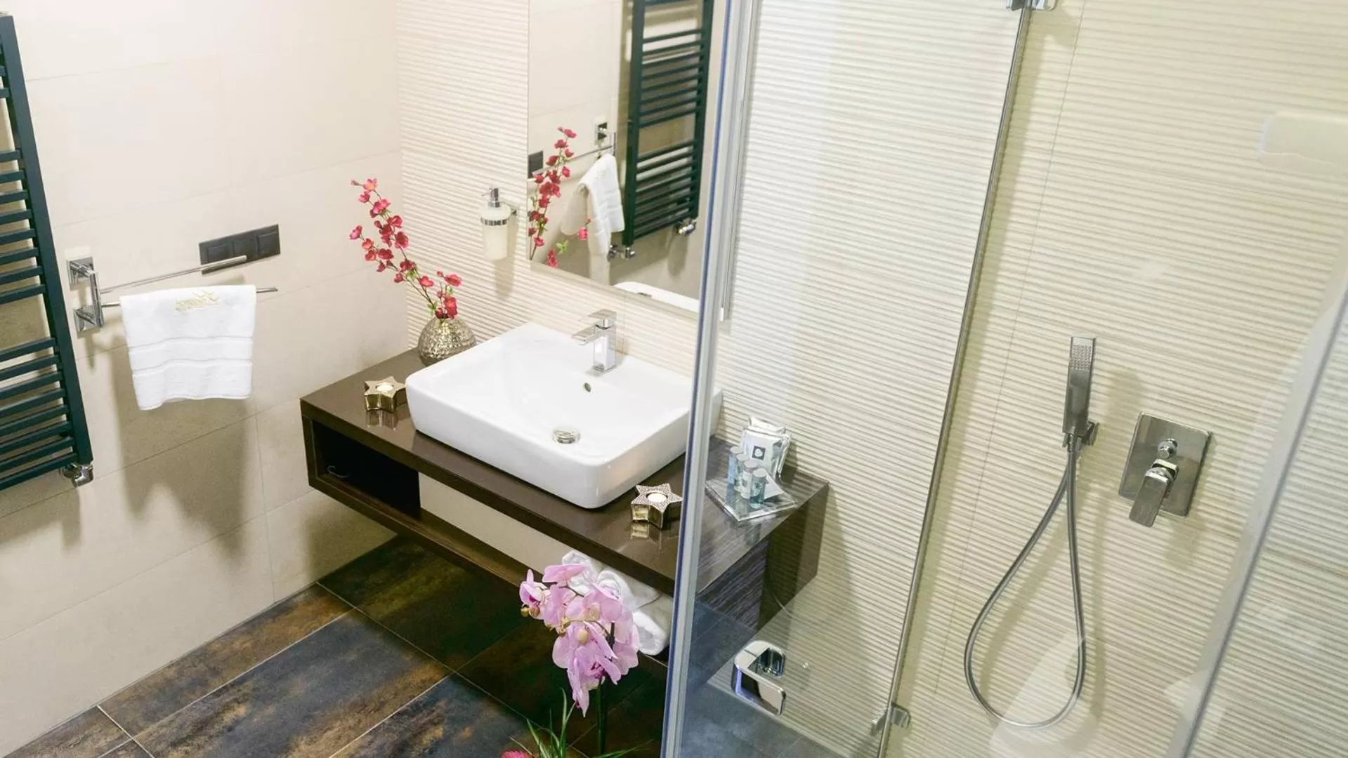 Bathroom in Horizont Resort