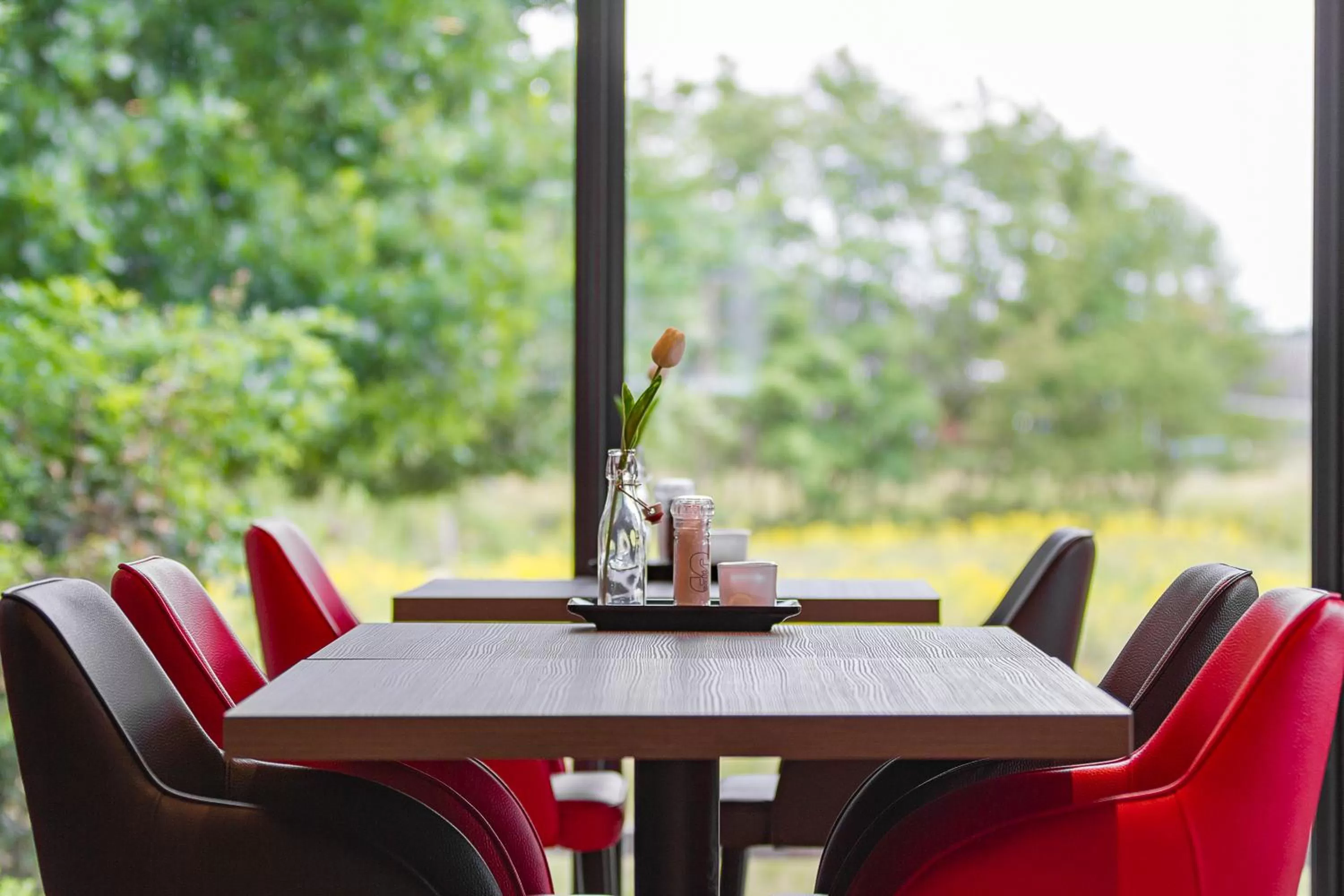 Restaurant/places to eat in Bastion Hotel Eindhoven Waalre