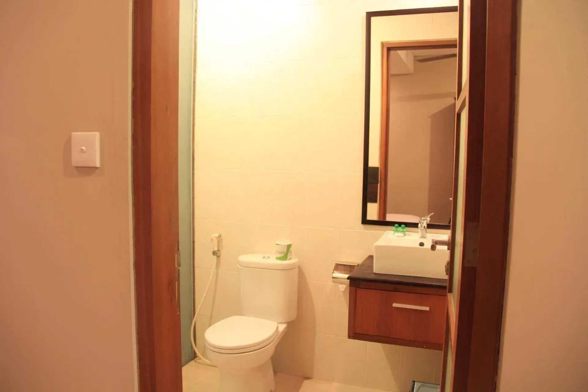 Toilet, Bathroom in Semarandana Bedrooms and Pool