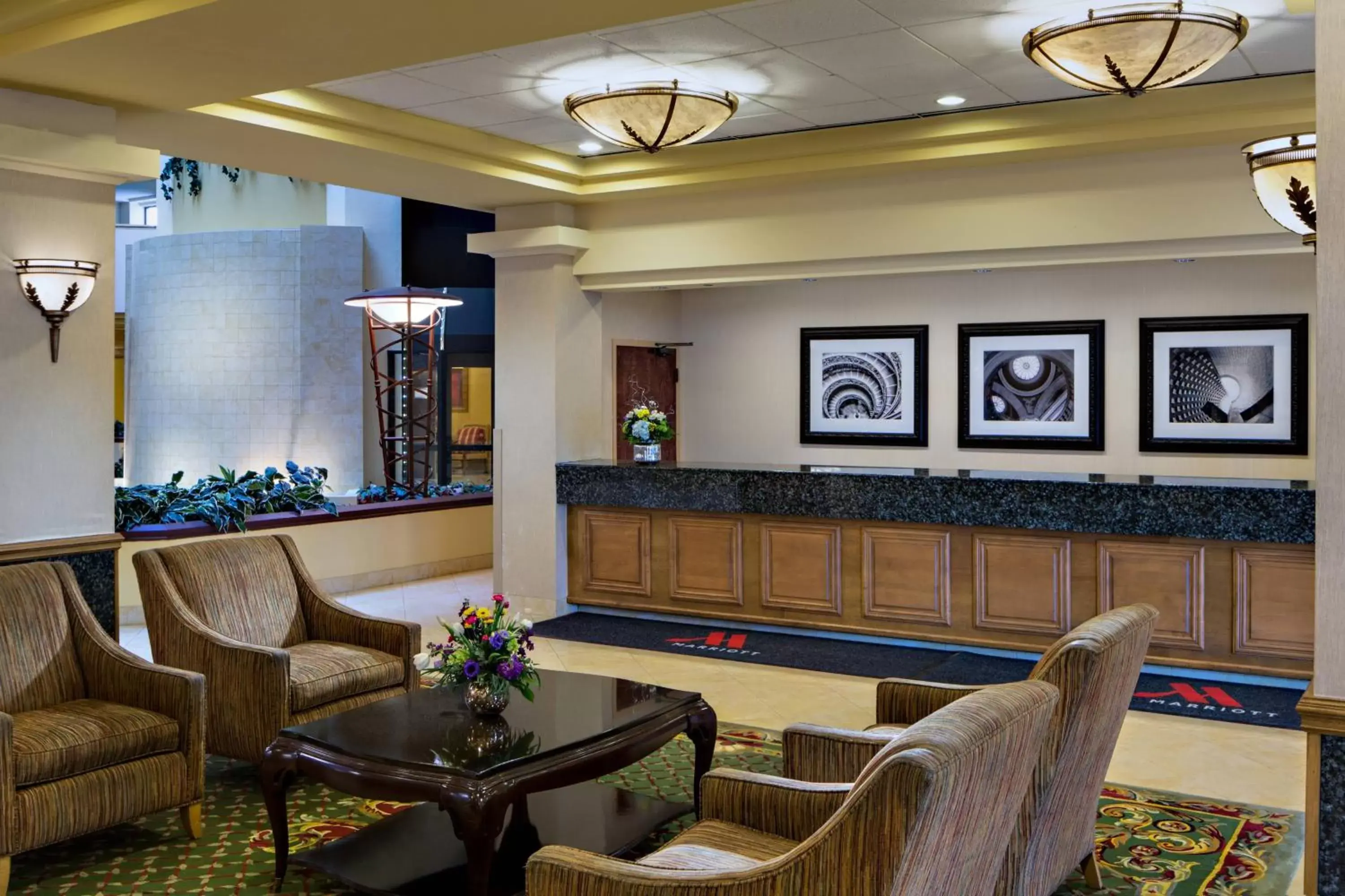 Lobby or reception, Lobby/Reception in Radisson Hotel Cedar Rapids