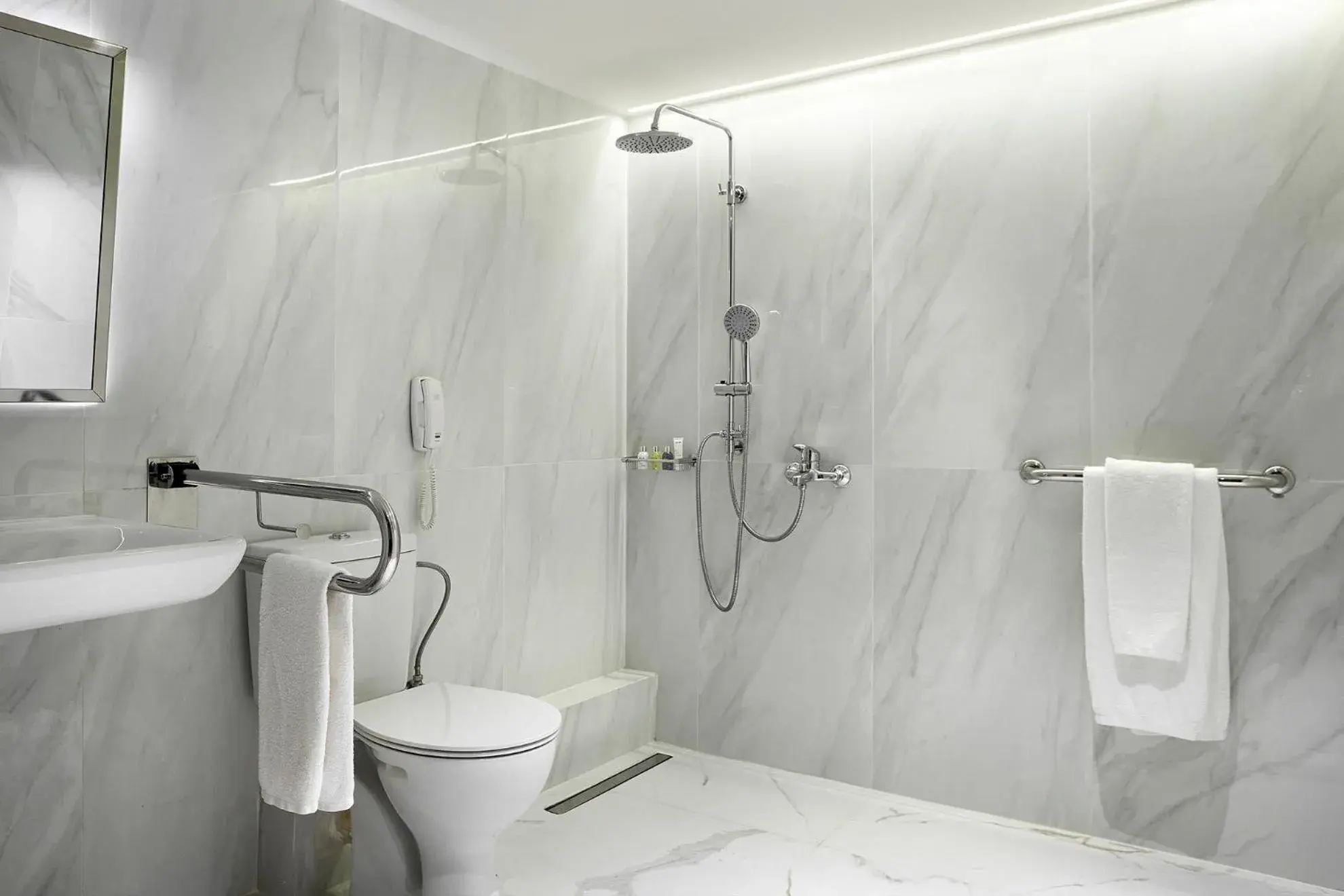 acessibility, Bathroom in Radisson Blu Park Hotel Athens