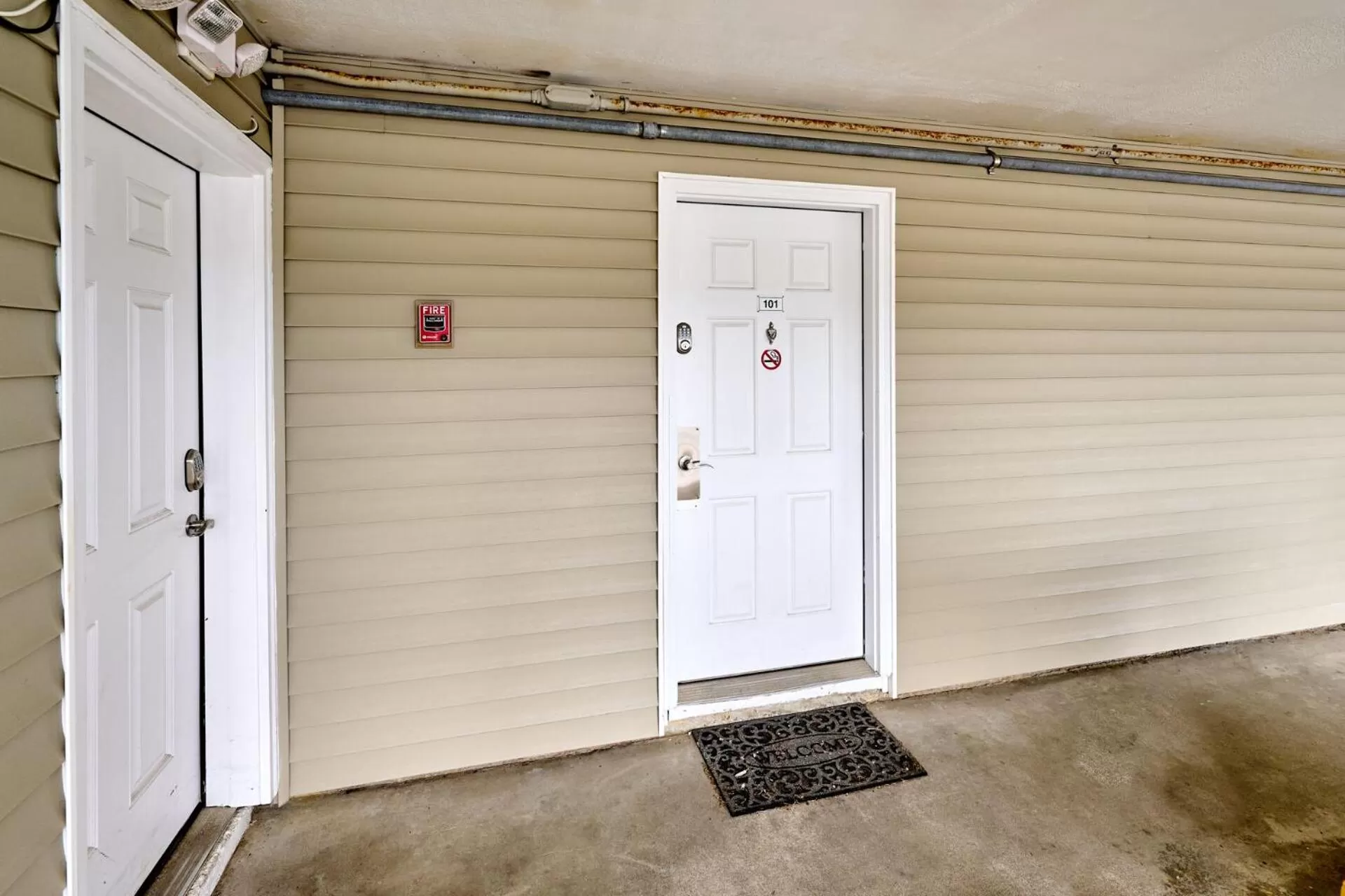 Facade/entrance in D Sands Rentals