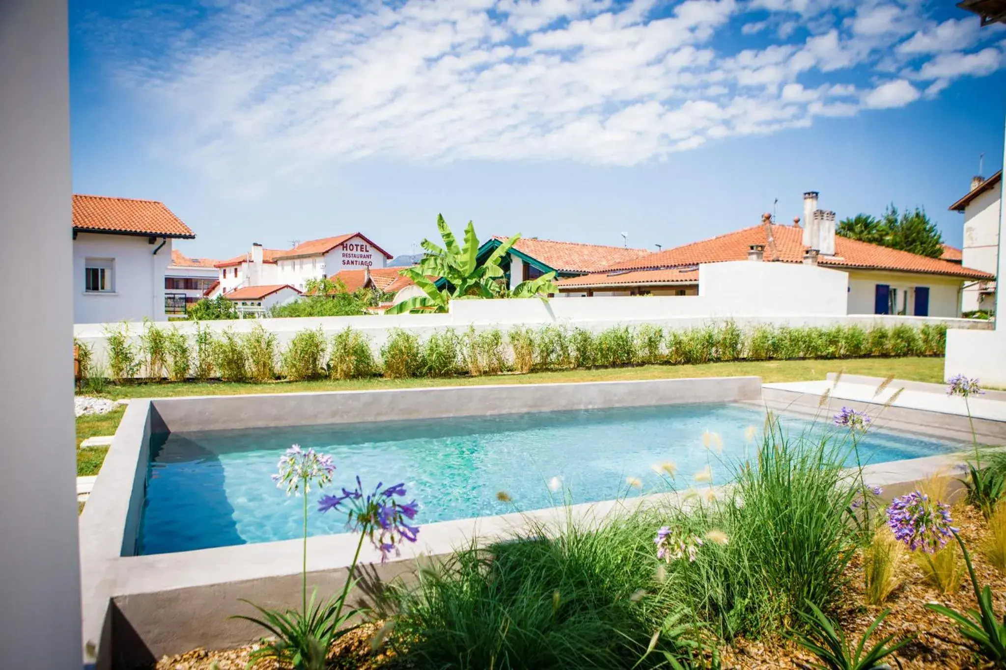 Swimming Pool in Hotel Restaurant Santiago