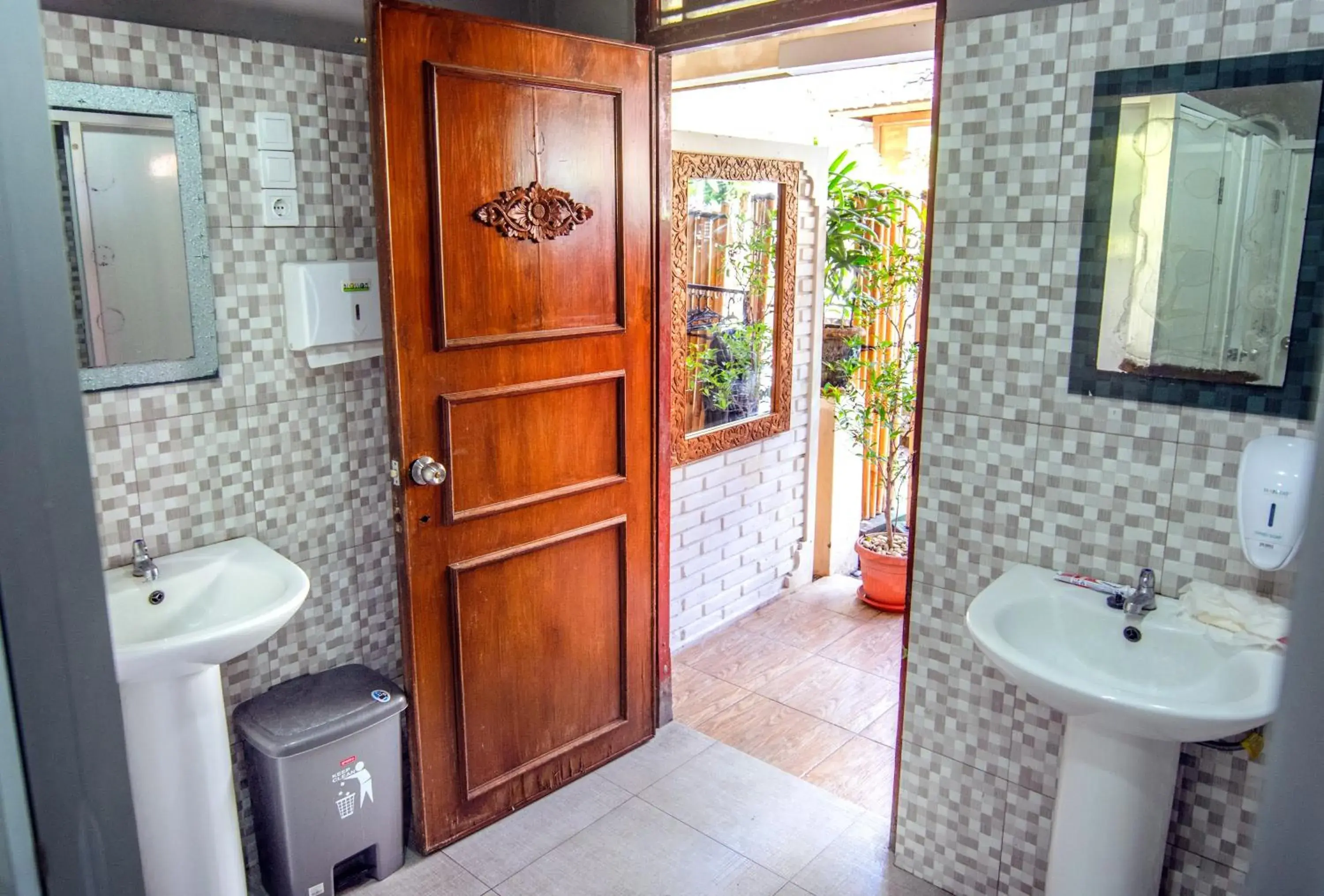 Bathroom in Restu Bali Hotel