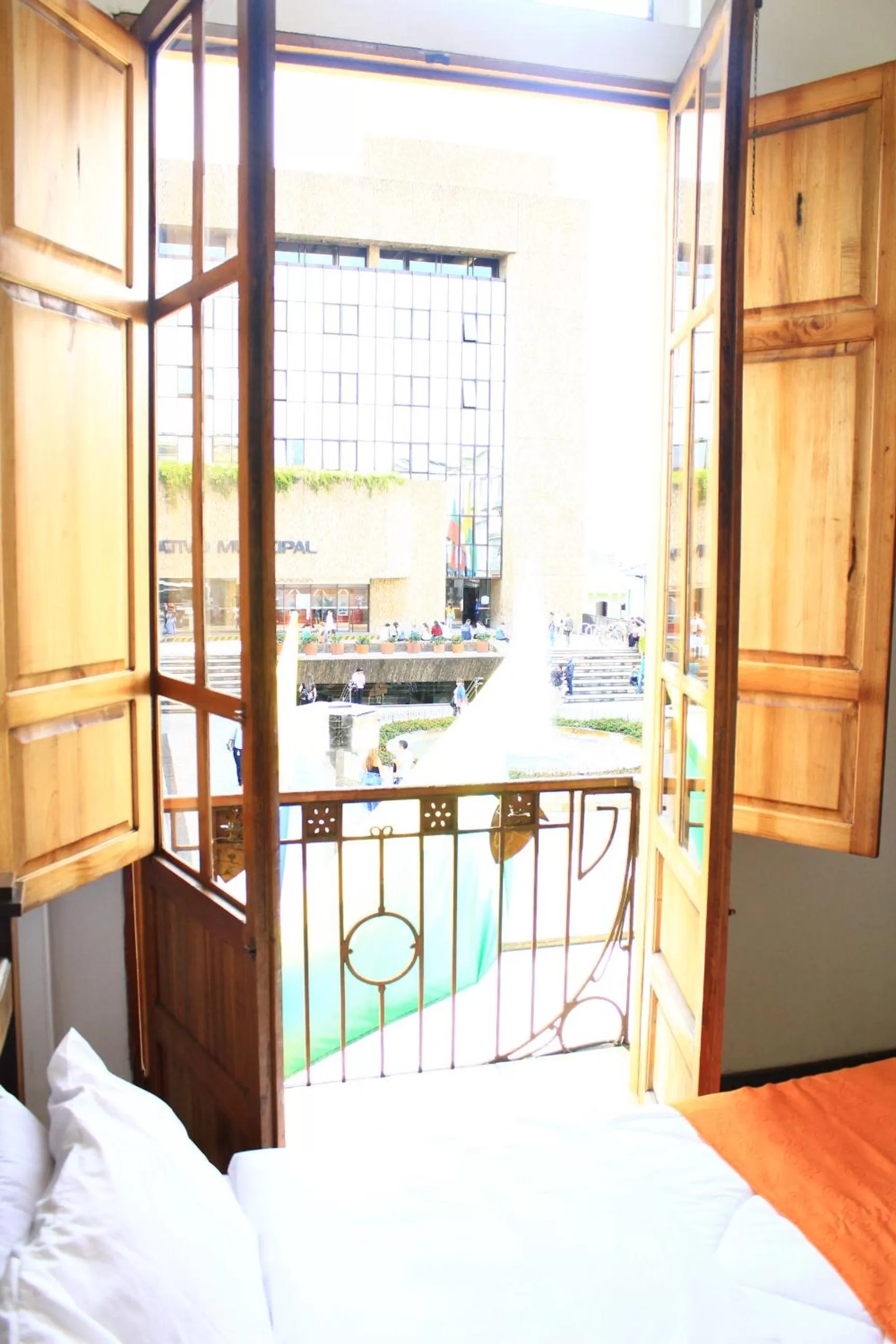 Bed in Hotel Colonial Manizales