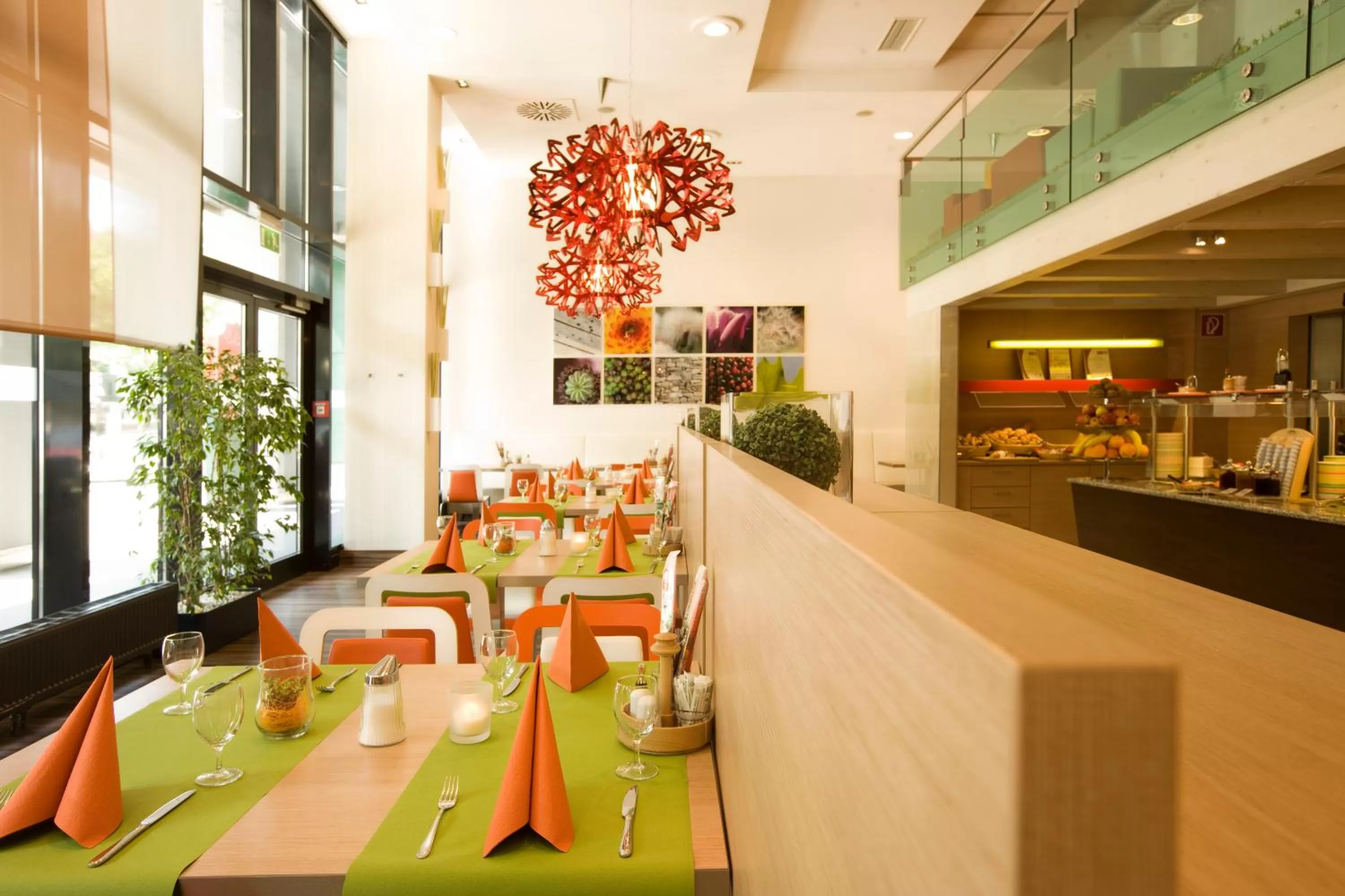 Restaurant/places to eat in Ibis Wien Messe