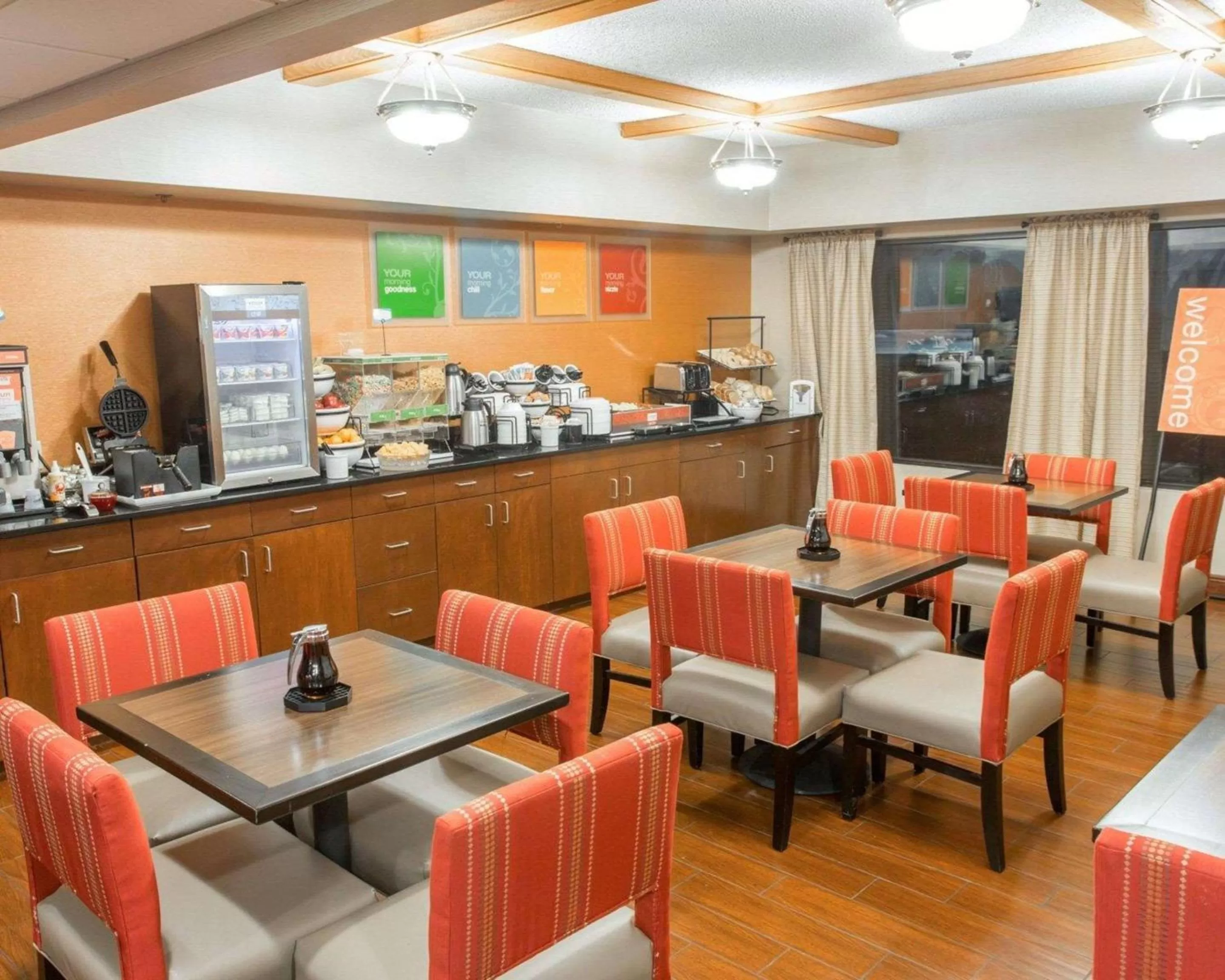 Restaurant/places to eat in Comfort Inn Hammond