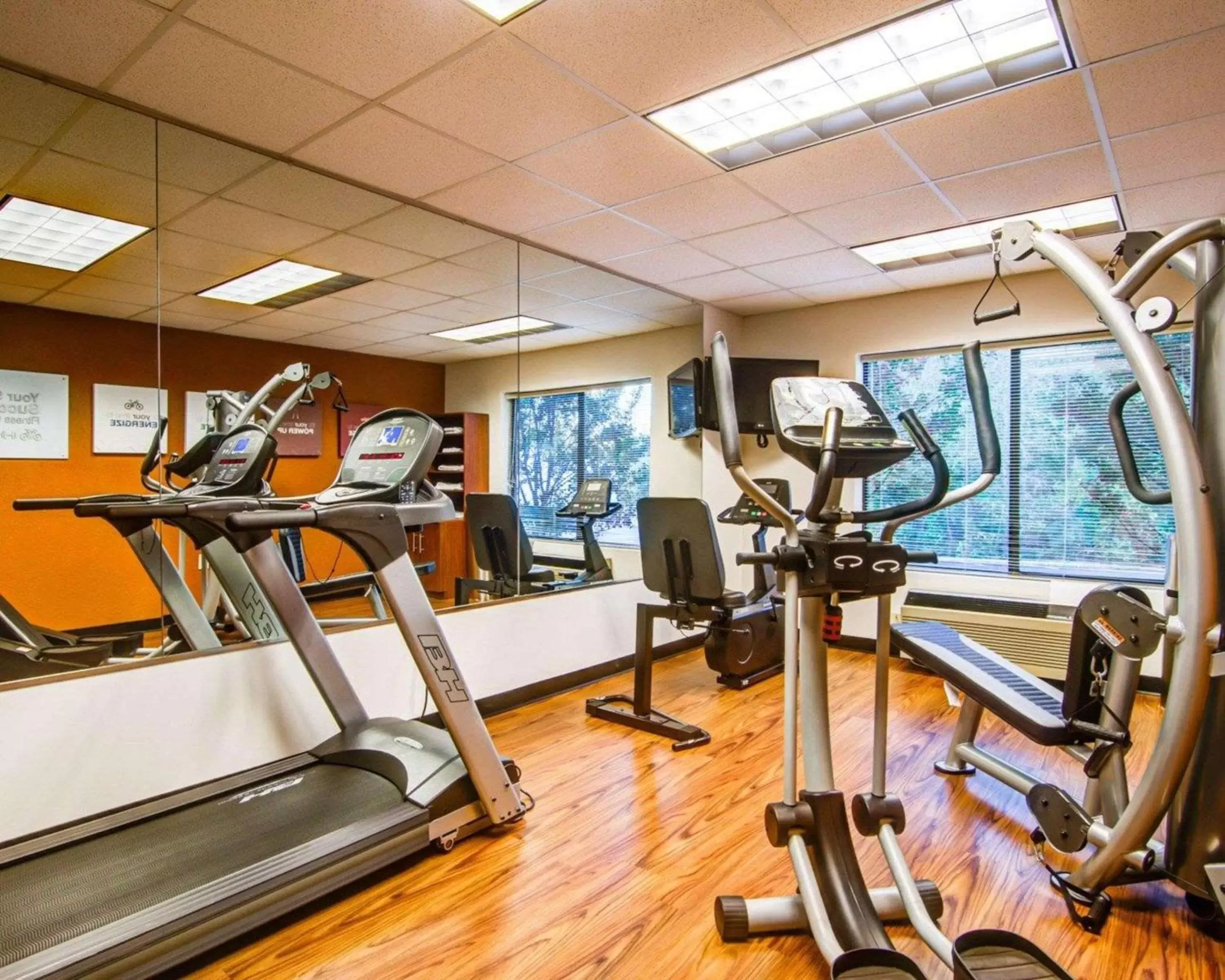 Fitness centre/facilities, Fitness Center/Facilities in Comfort Suites Northside Hospital Gwinnett