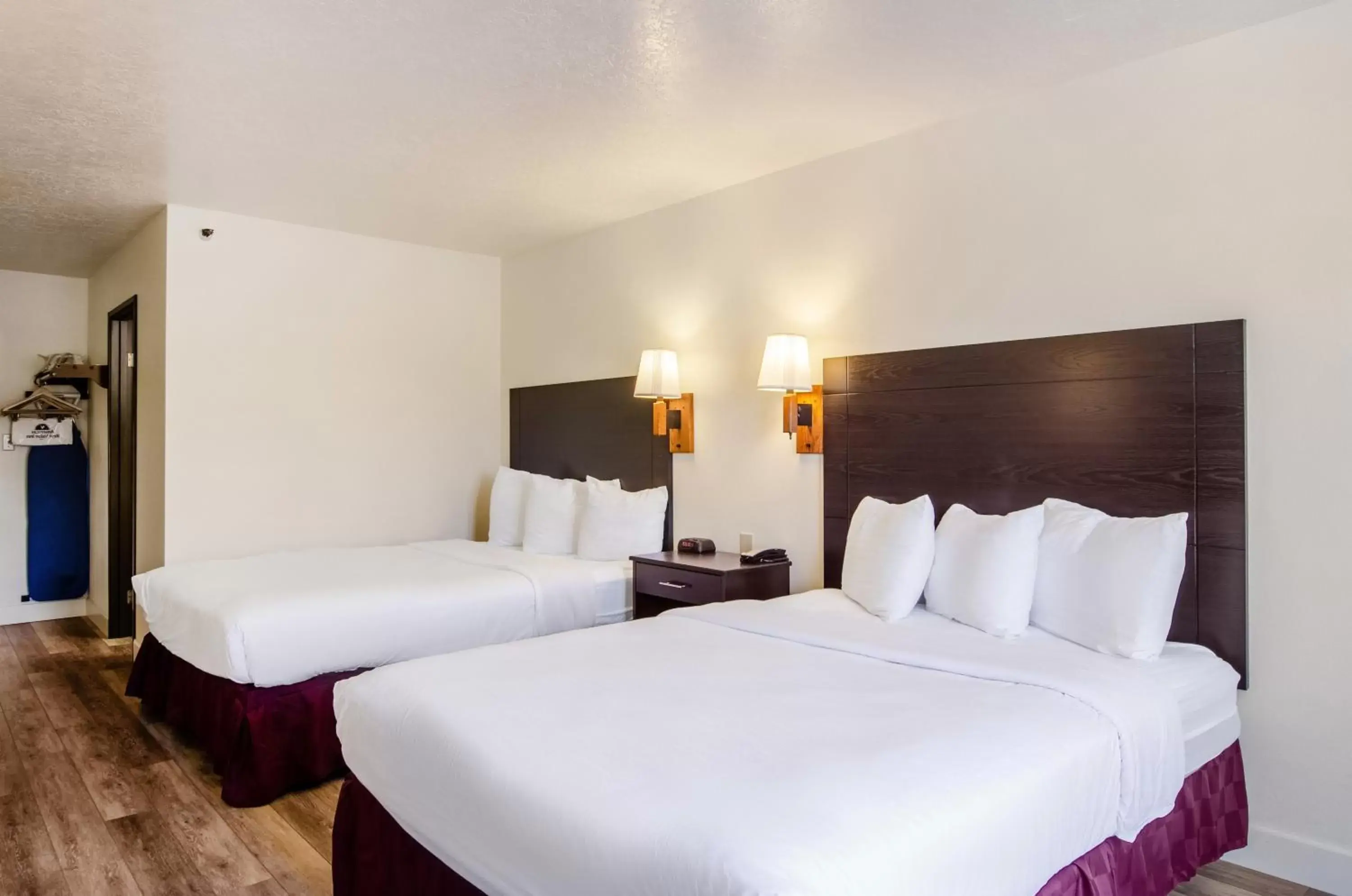 Photo of the whole room, Bed in Americas Best Value Inn & Suites Ft Collins E at I-25