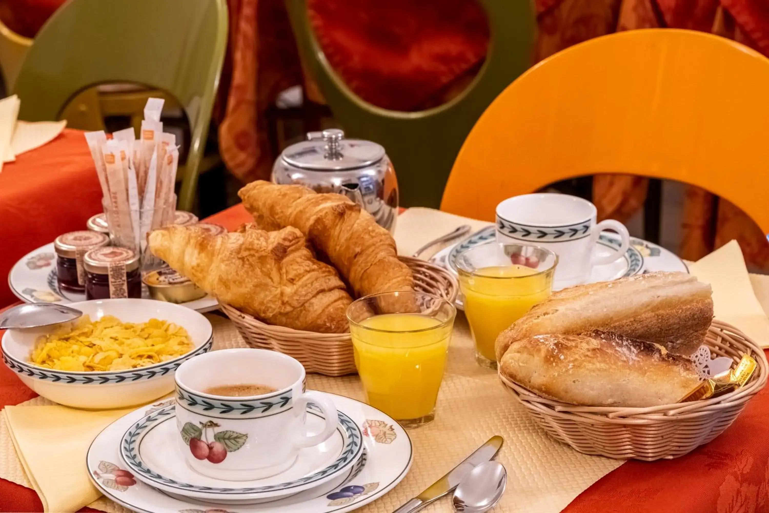 Breakfast in Hôtel Baudelaire Opéra
