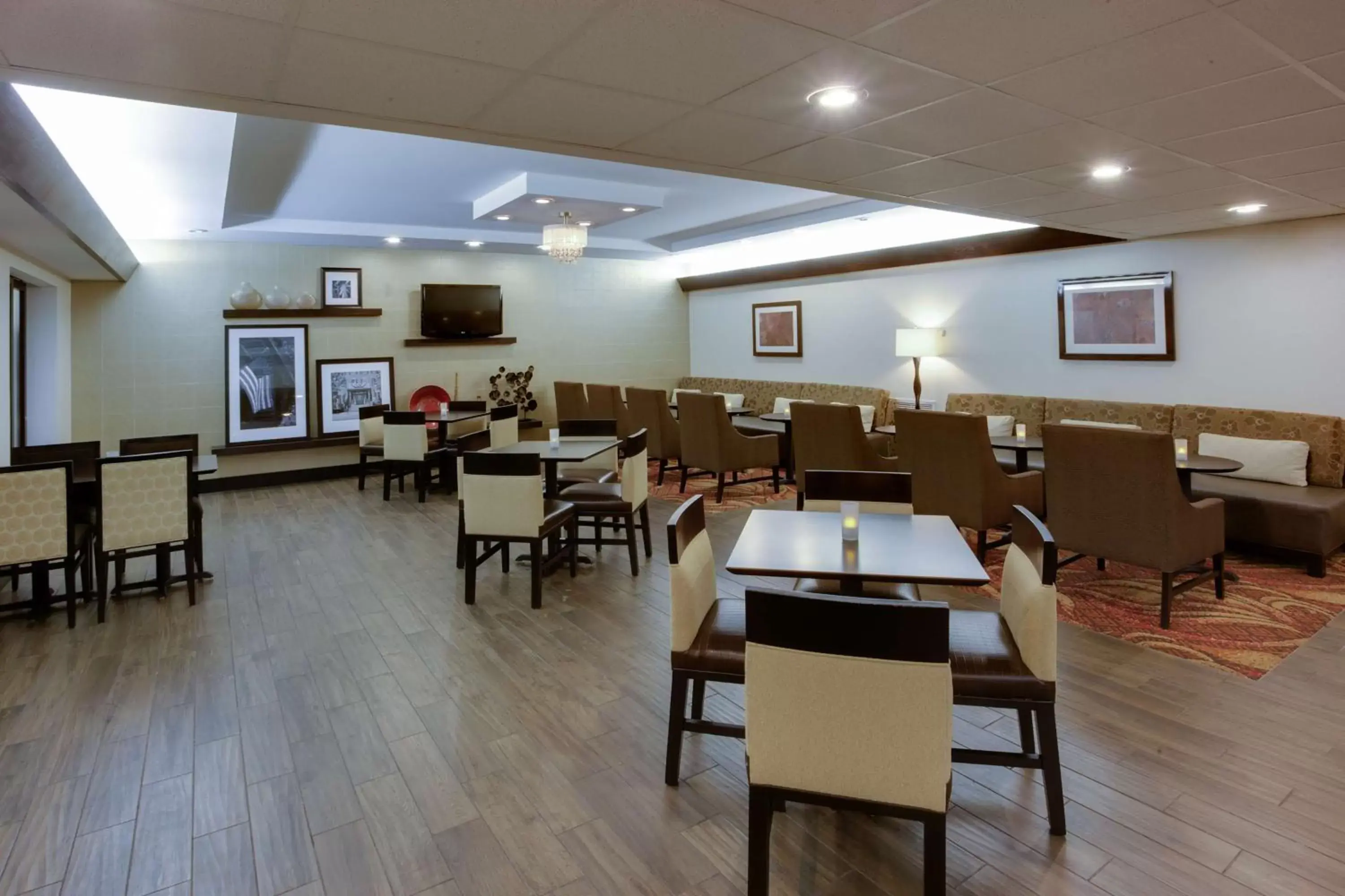 Lobby or reception, Restaurant/Places to Eat in Hampton Inn Gettysburg