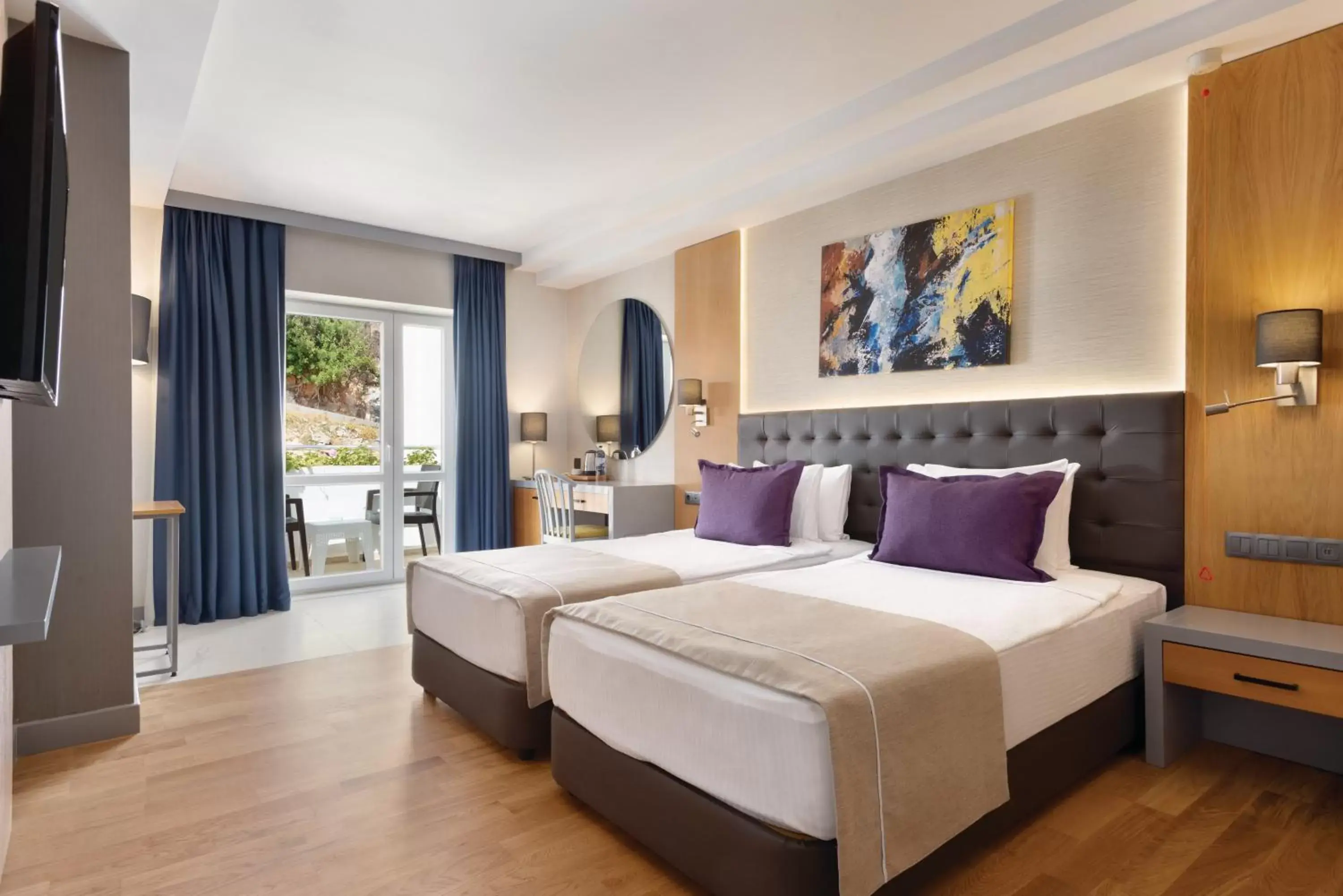 Photo of the whole room, Bed in La Quinta by Wyndham Bodrum