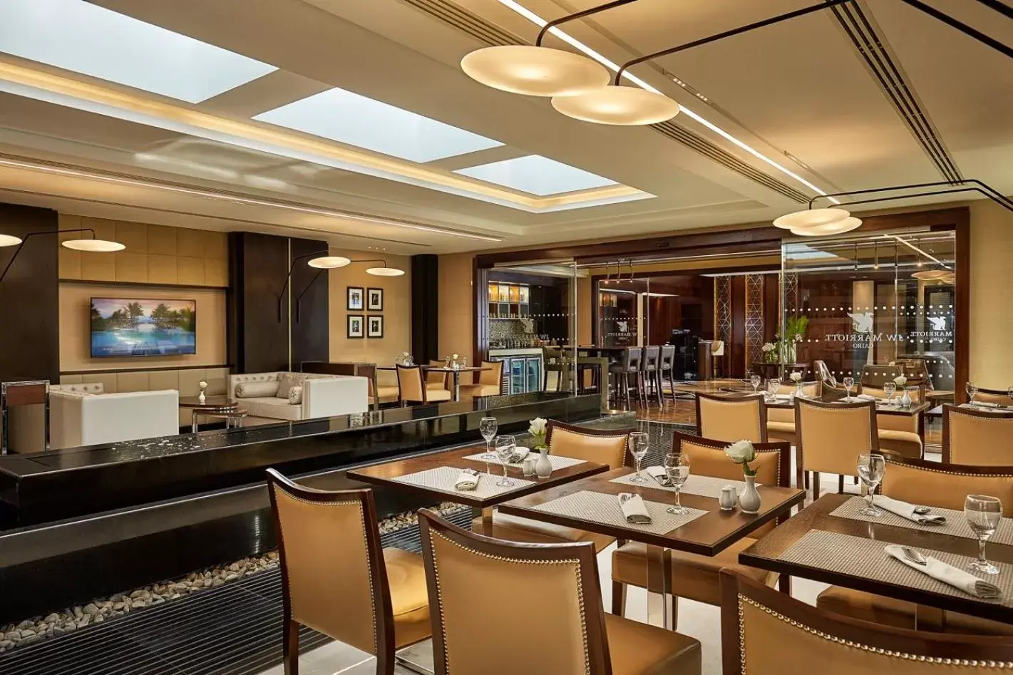 Lounge or bar, Restaurant/Places to Eat in JW Marriott Hotel Cairo