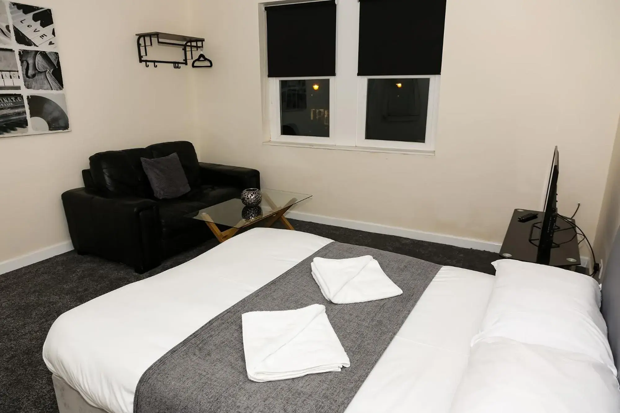 Bedroom, Bed in AA Sunderland North
