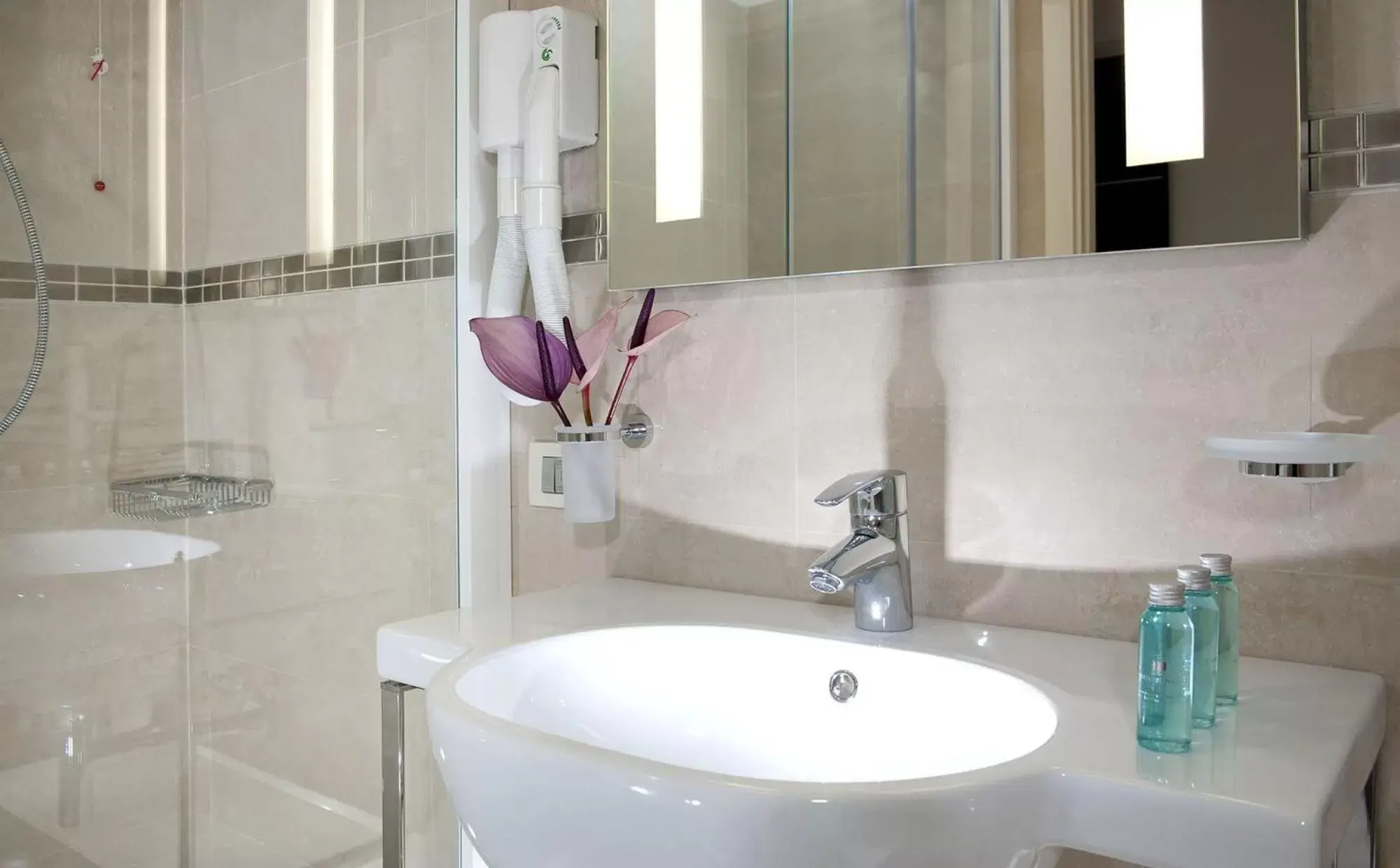 Bathroom in Mercure Hotel Rimini Artis