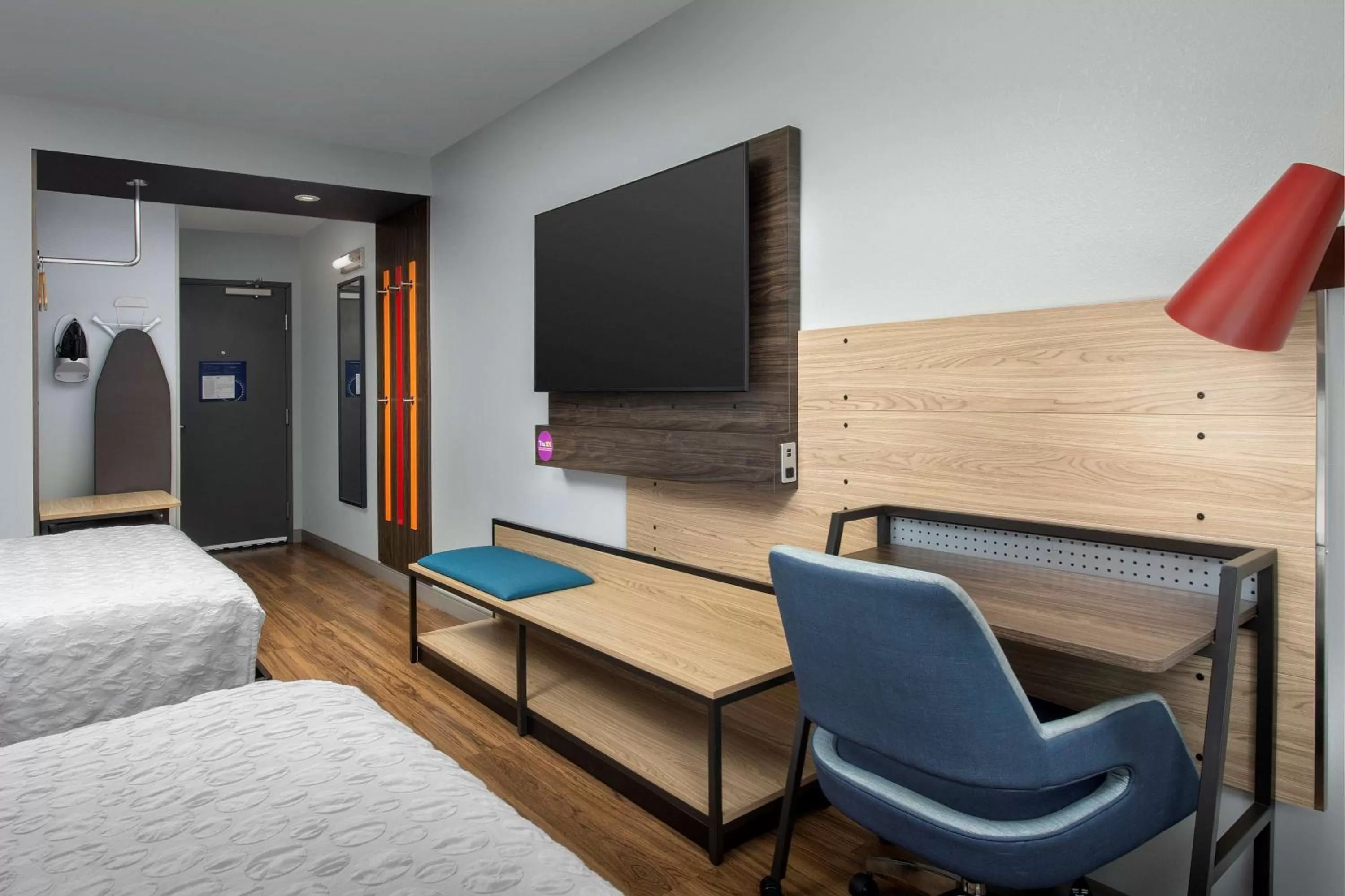 Bedroom, Bed in Tru By Hilton Rapid City Rushmore, Sd