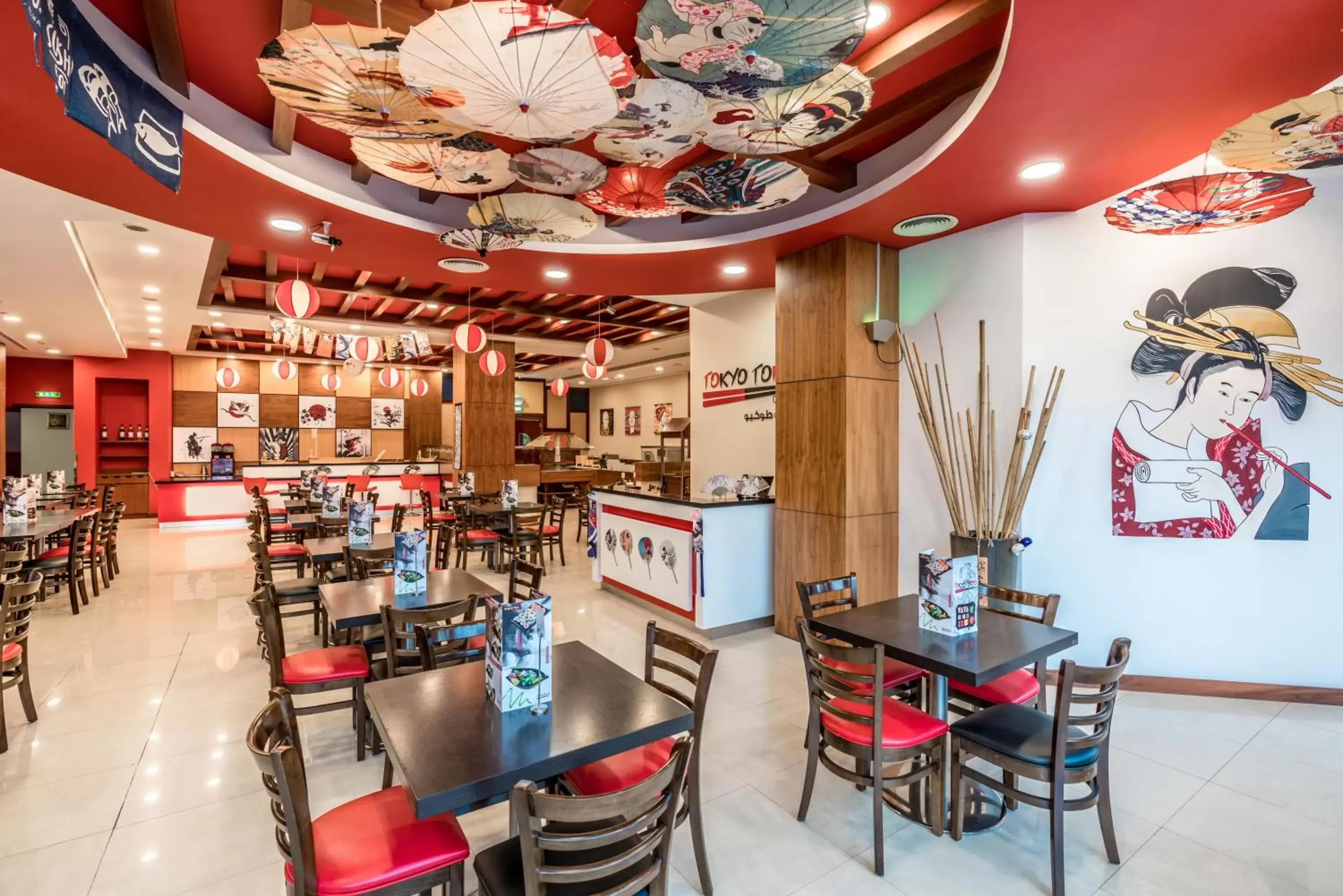 Restaurant/Places to Eat in Ramada by Wyndham Dubai Deira