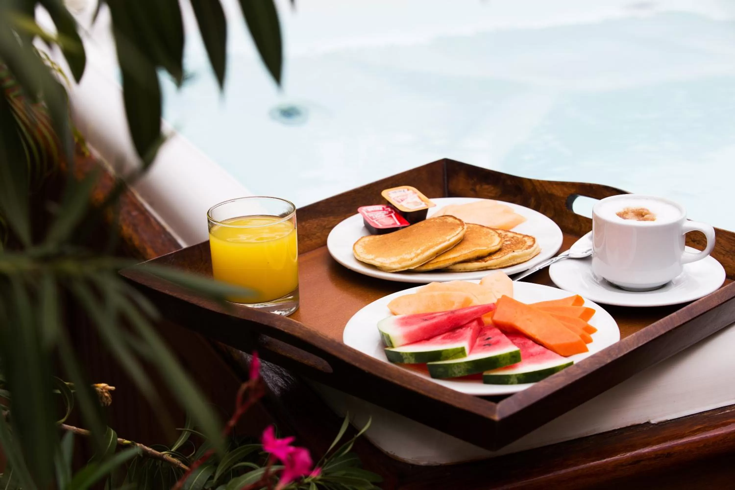 Food and drinks in La Pasion Colonial Hotel Boutique By Bunik