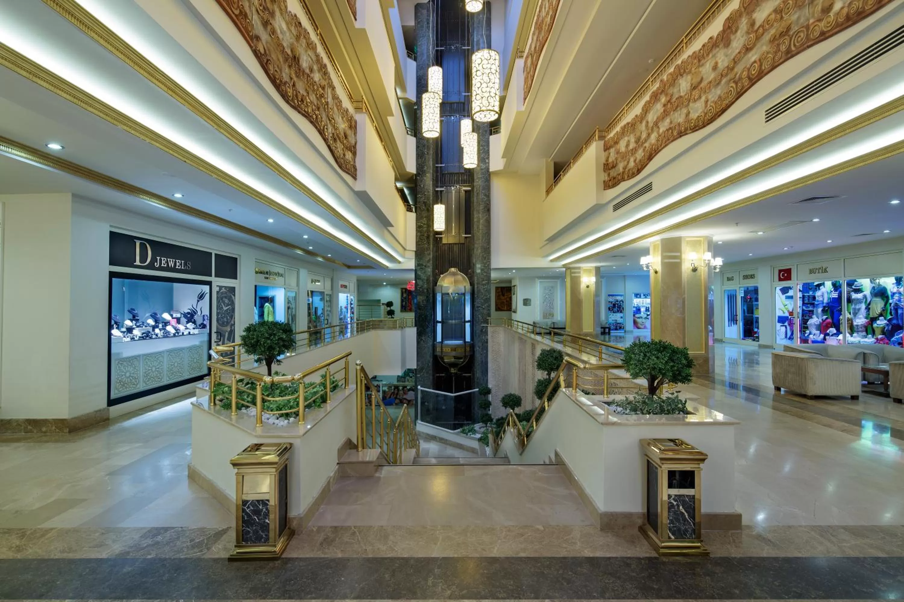 Lobby or reception in Crystal Tat Beach Pearl Collection - Ultimate All Inclusive