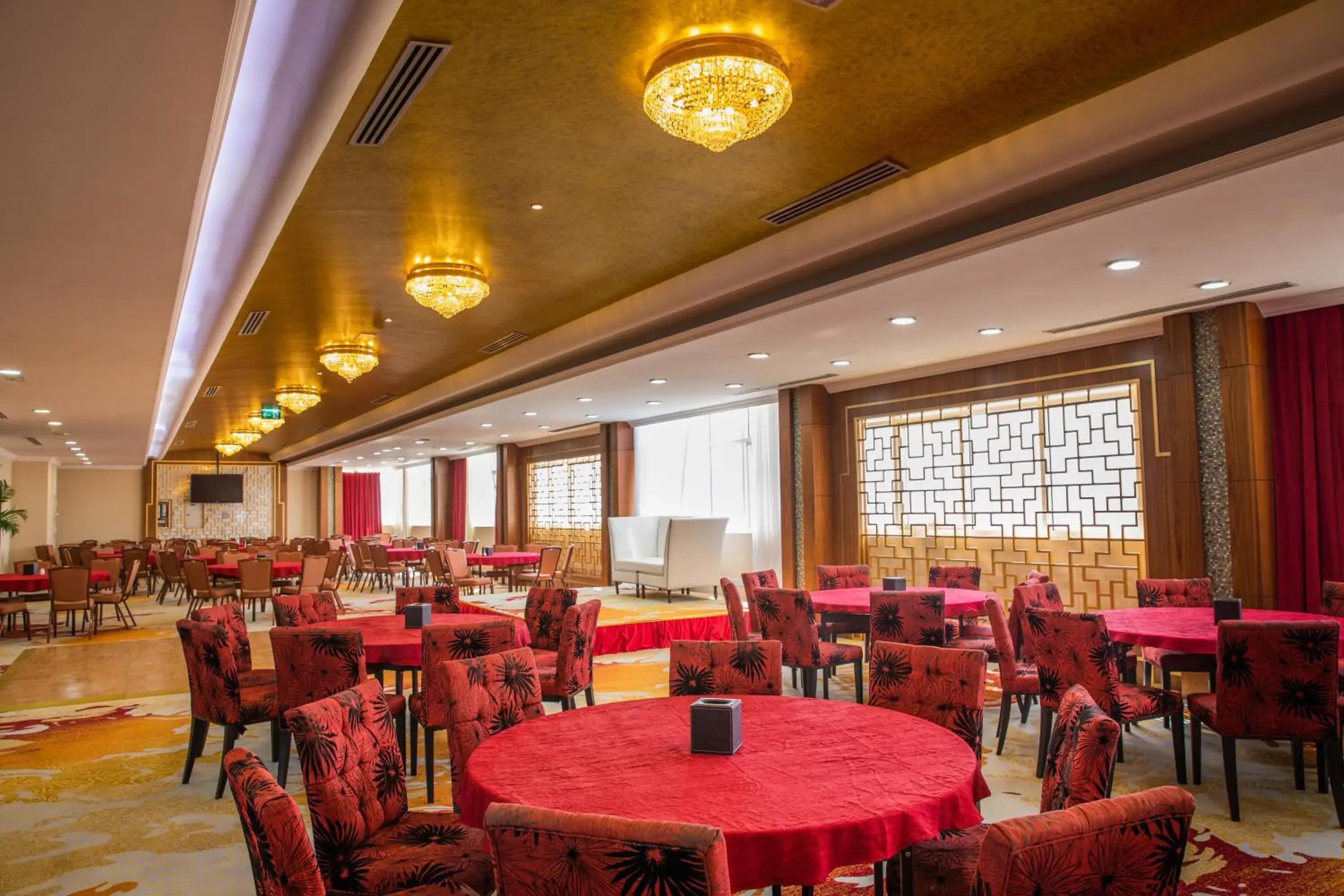 Restaurant/Places to Eat in Grand Villaggio Hotel Abu Dhabi