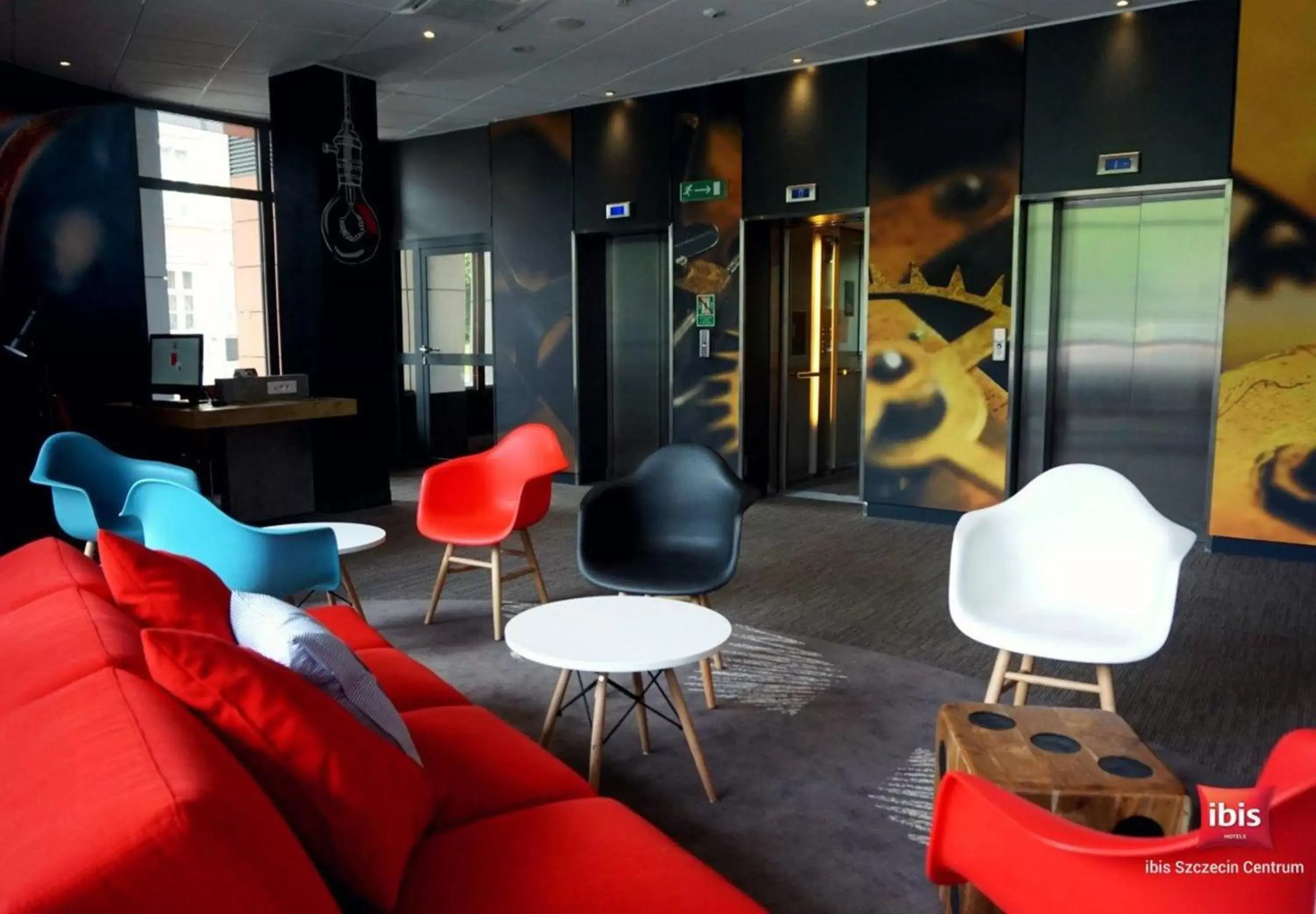 Lobby or reception, Lounge/Bar in Ibis Szczecin Centrum