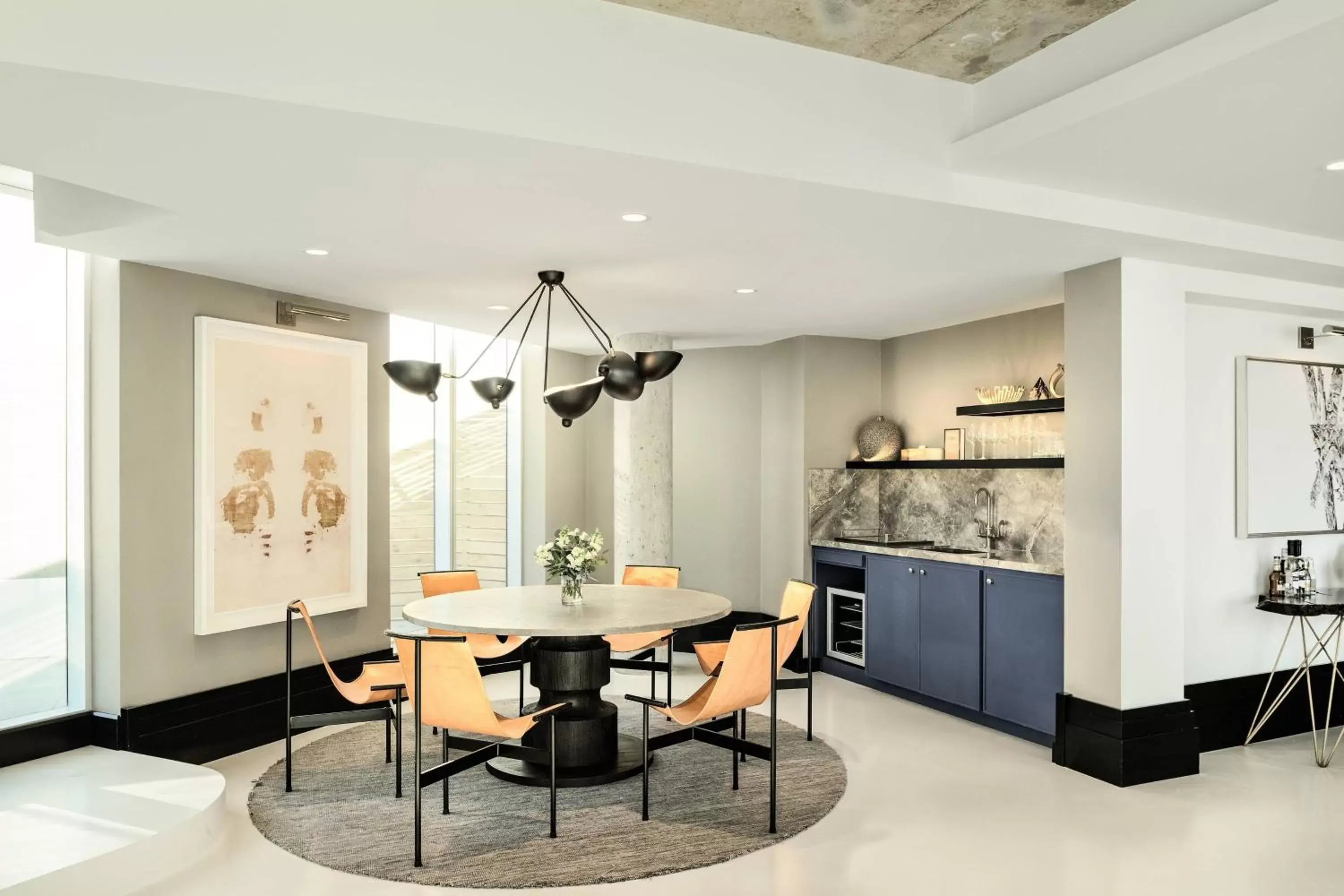 Photo of the whole room in the DOUGLAS, Autograph Collection Photo of the whole room in the DOUGLAS, Autograph Collection