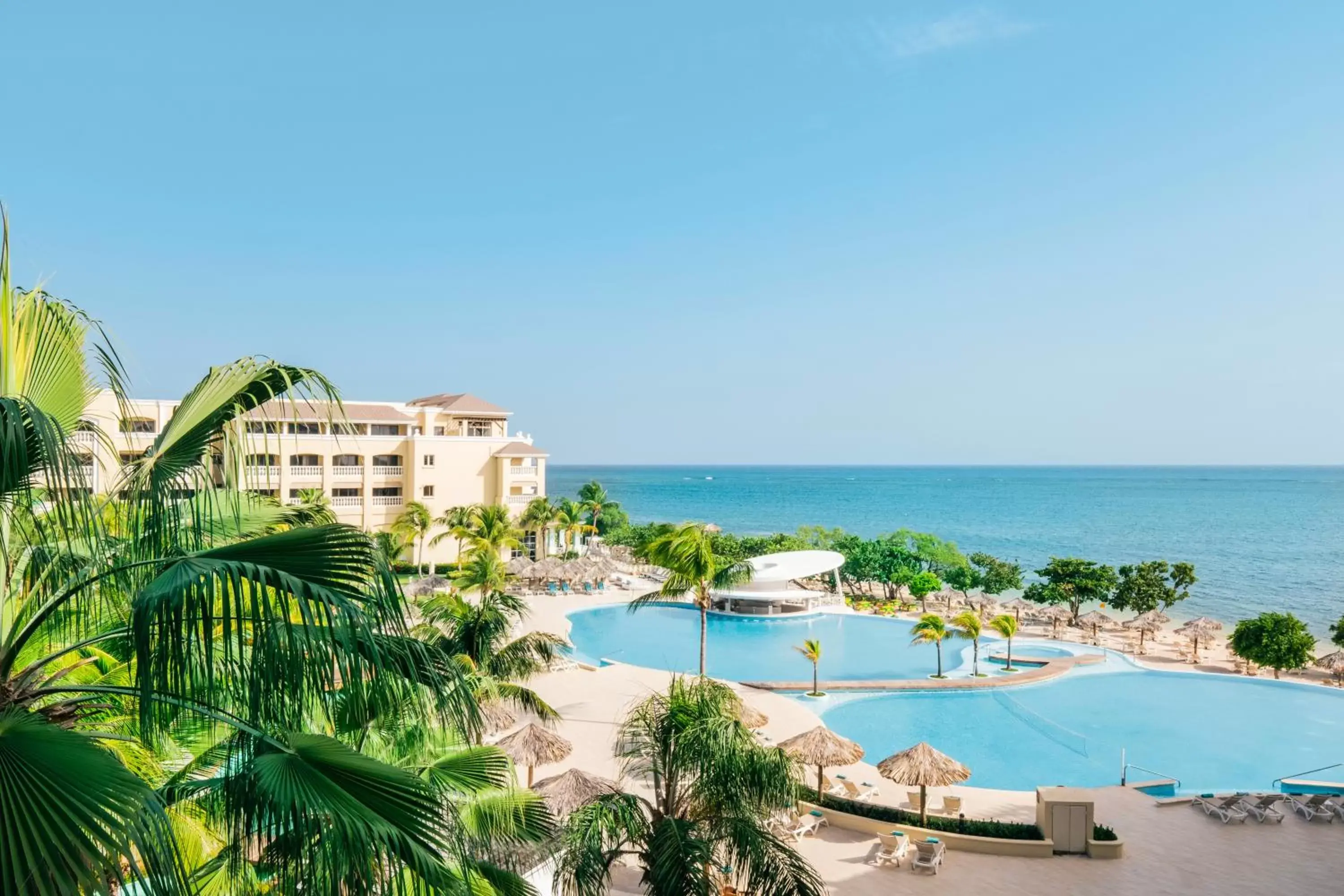 Sea view in Iberostar Waves Rose Hall Beach - All Inclusive Sea view in Iberostar Waves Rose Hall Beach - All Inclusive