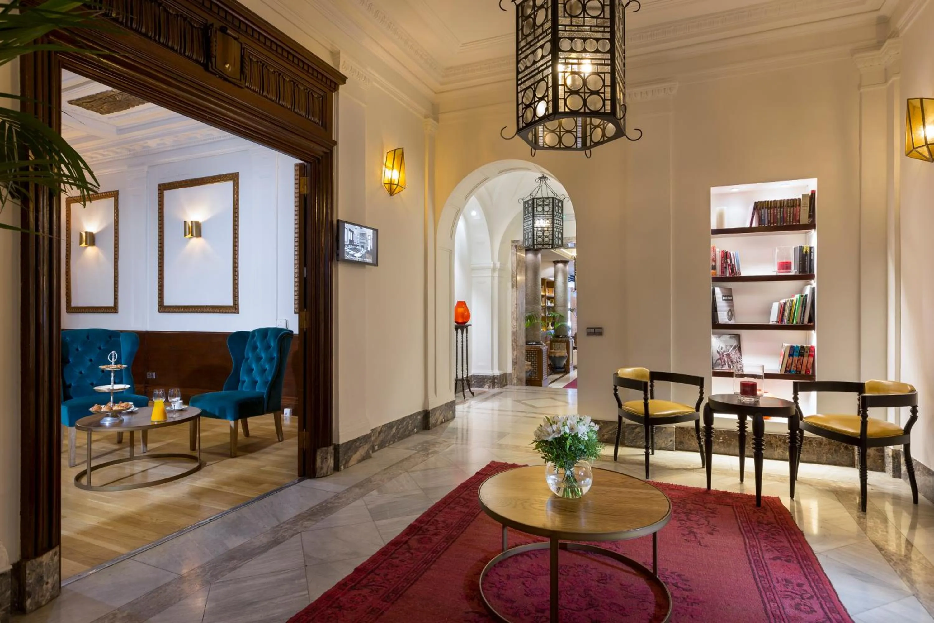 Meeting/conference room in Boutique Hotel H10 Villa de la Reina