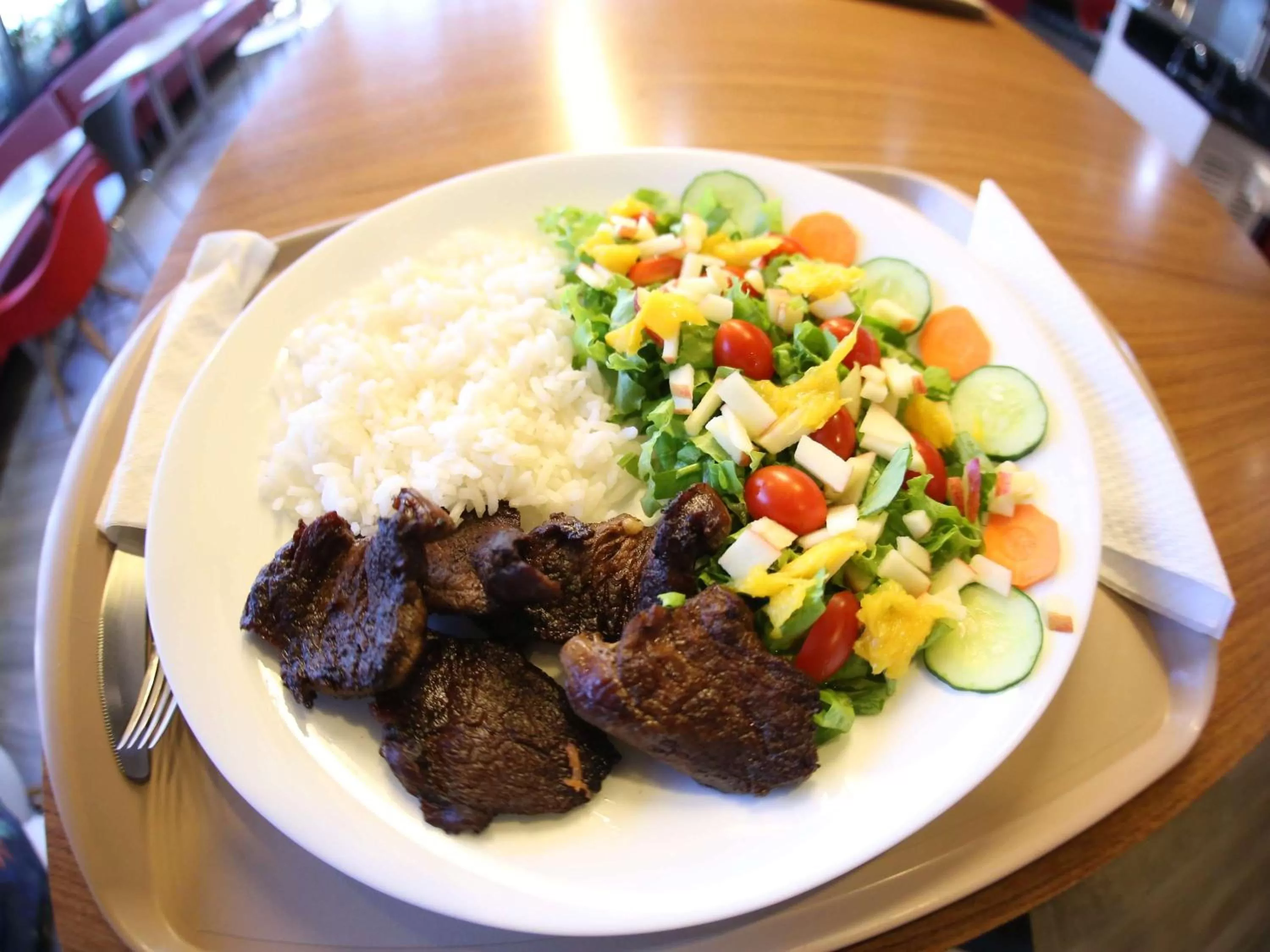 Food and drinks in ibis Jatai