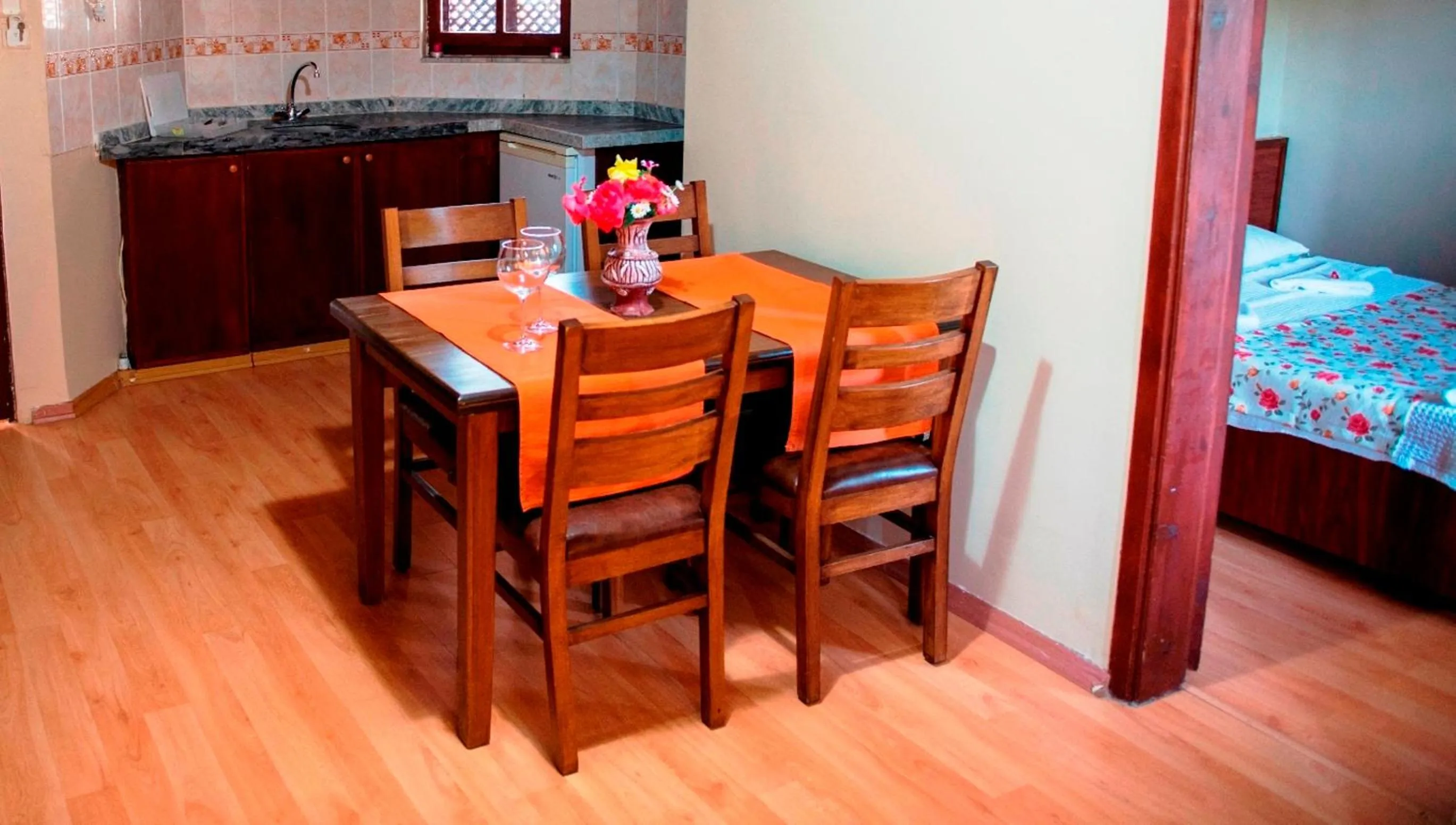 Dining area, Bed in Han Dalyan Hotel