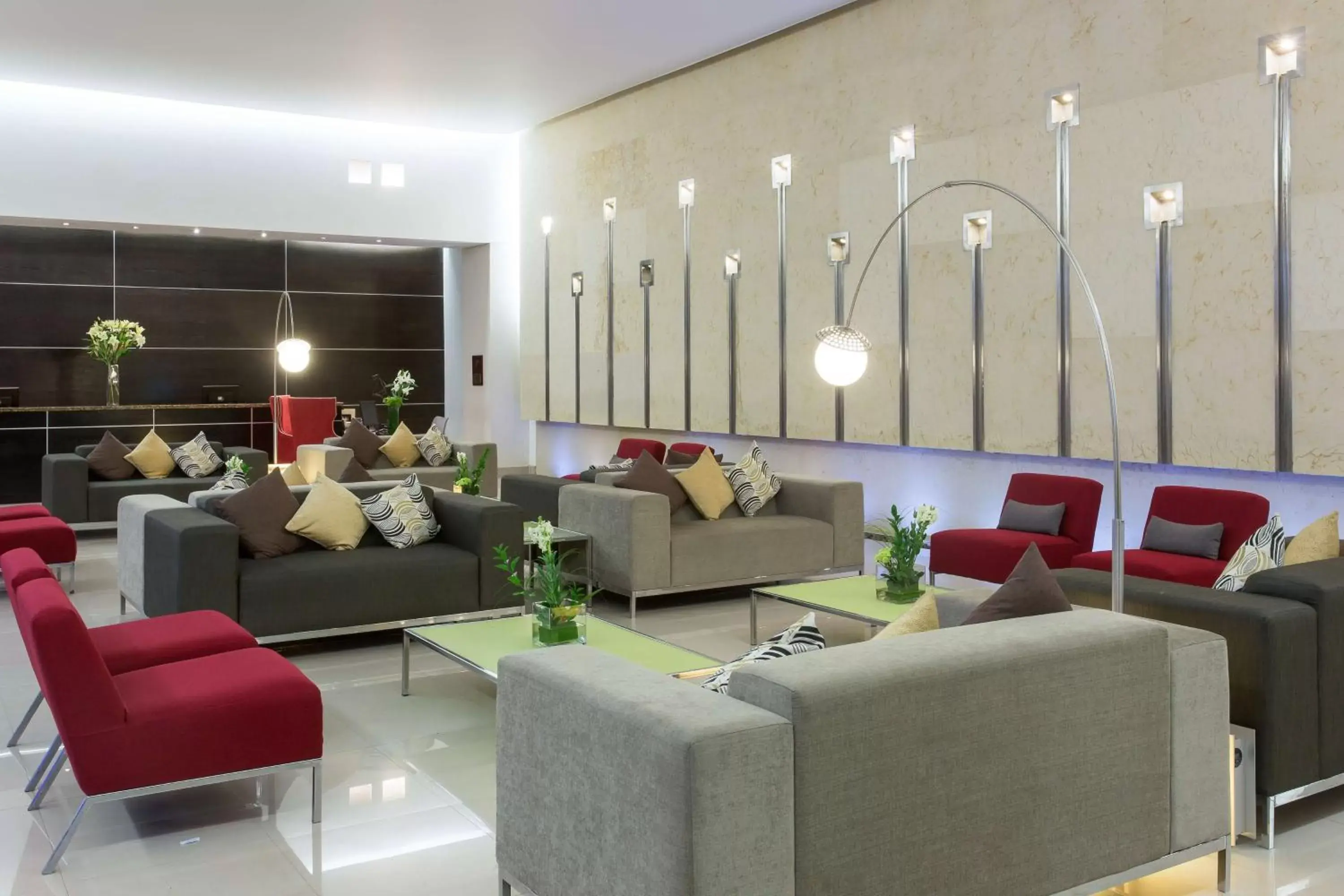 Lobby or reception, Lounge/Bar in NH Collection Monterrey San Pedro