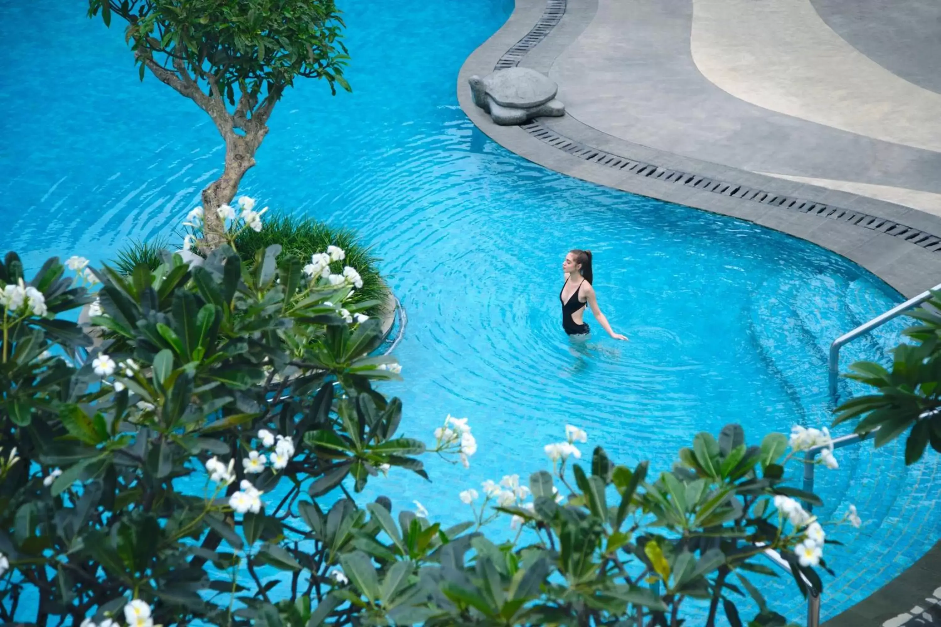 Swimming Pool in Sheraton Bandung Hotel & Towers