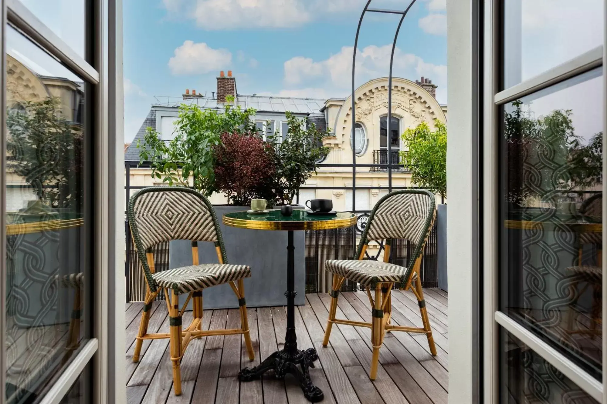 Balcony/Terrace in Bonsoir Madame