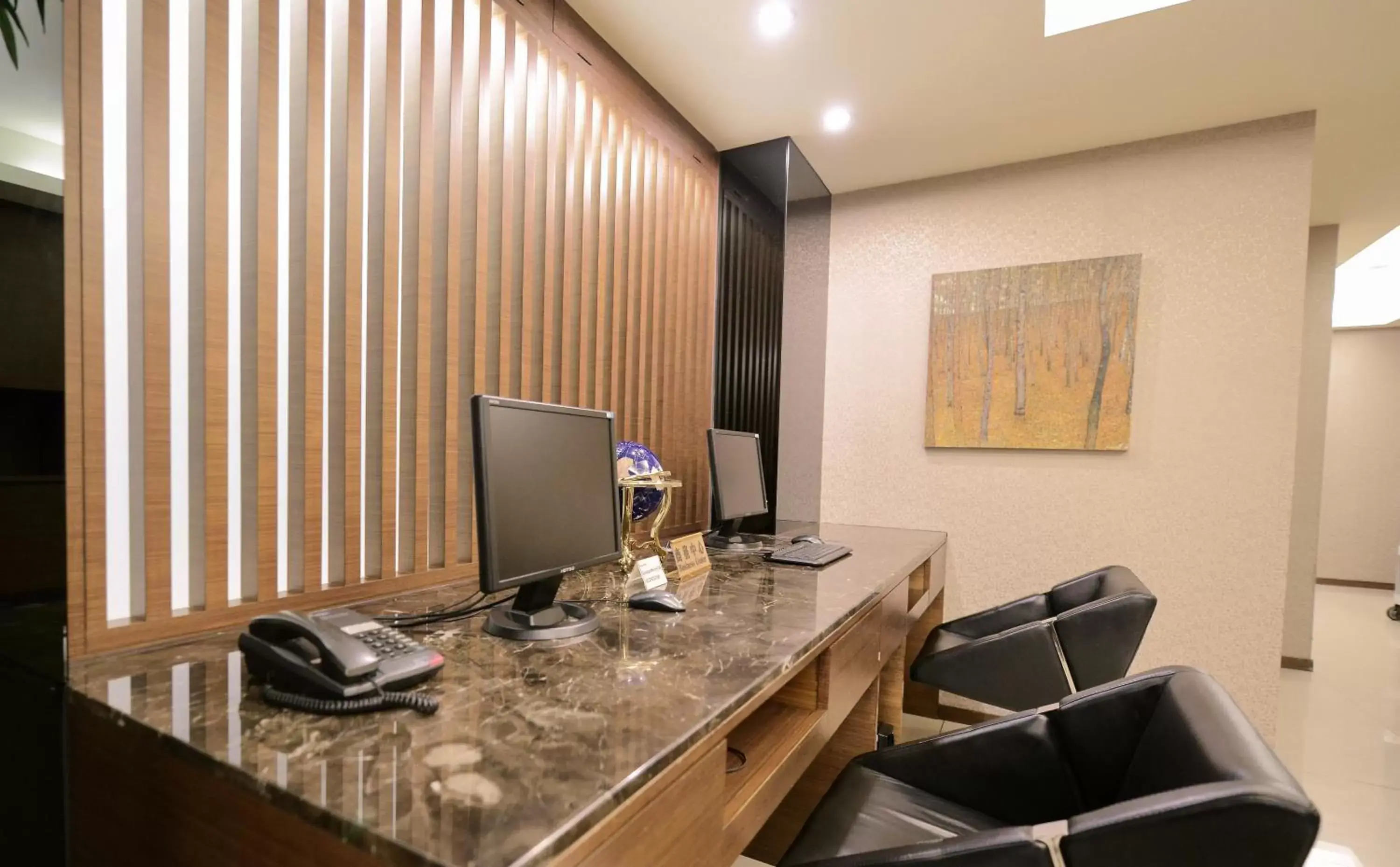 Business facilities, TV/Entertainment Center in Guide Hotel Taipei Bade