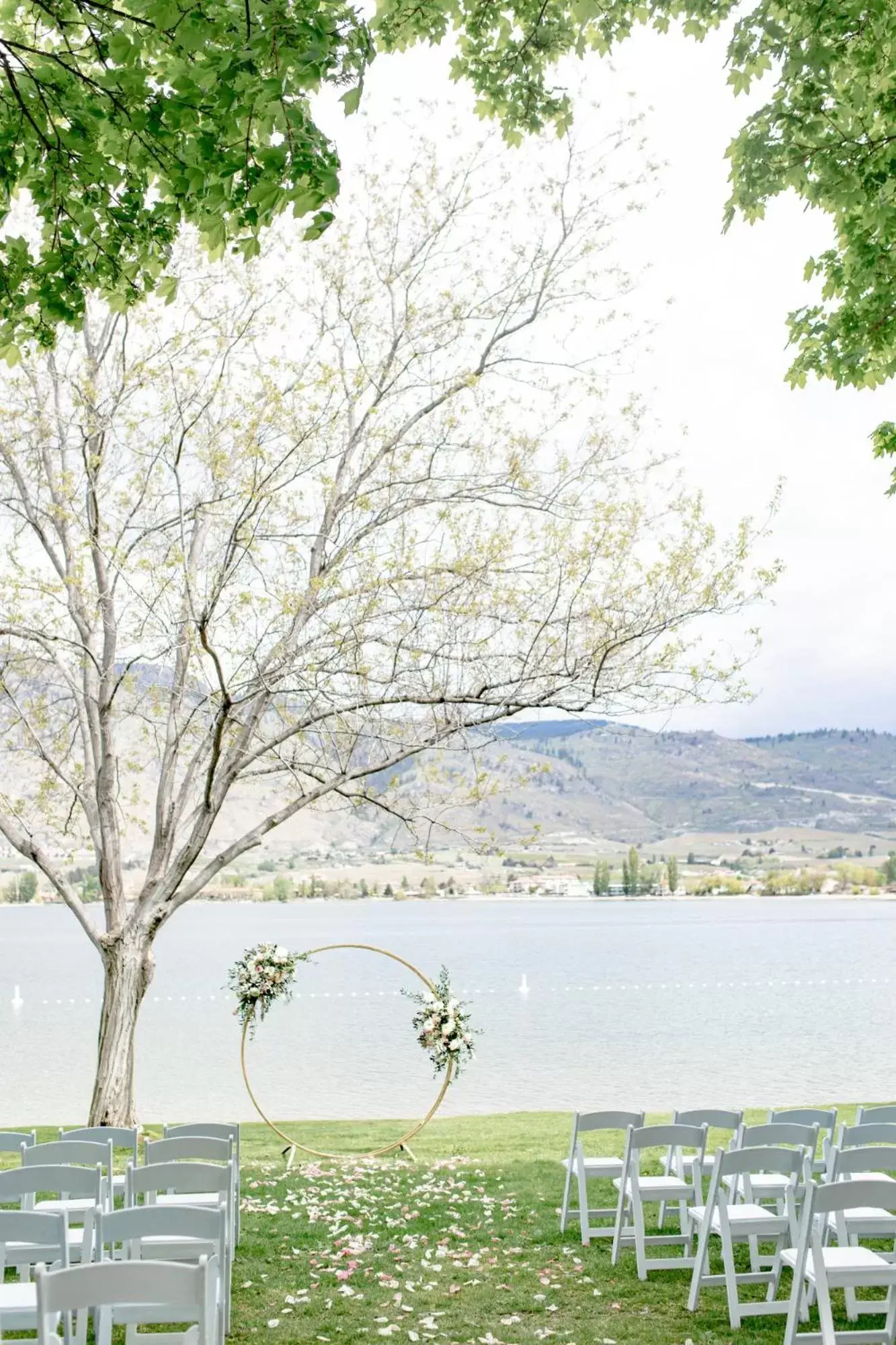 wedding, River View in Watermark Beach Resort