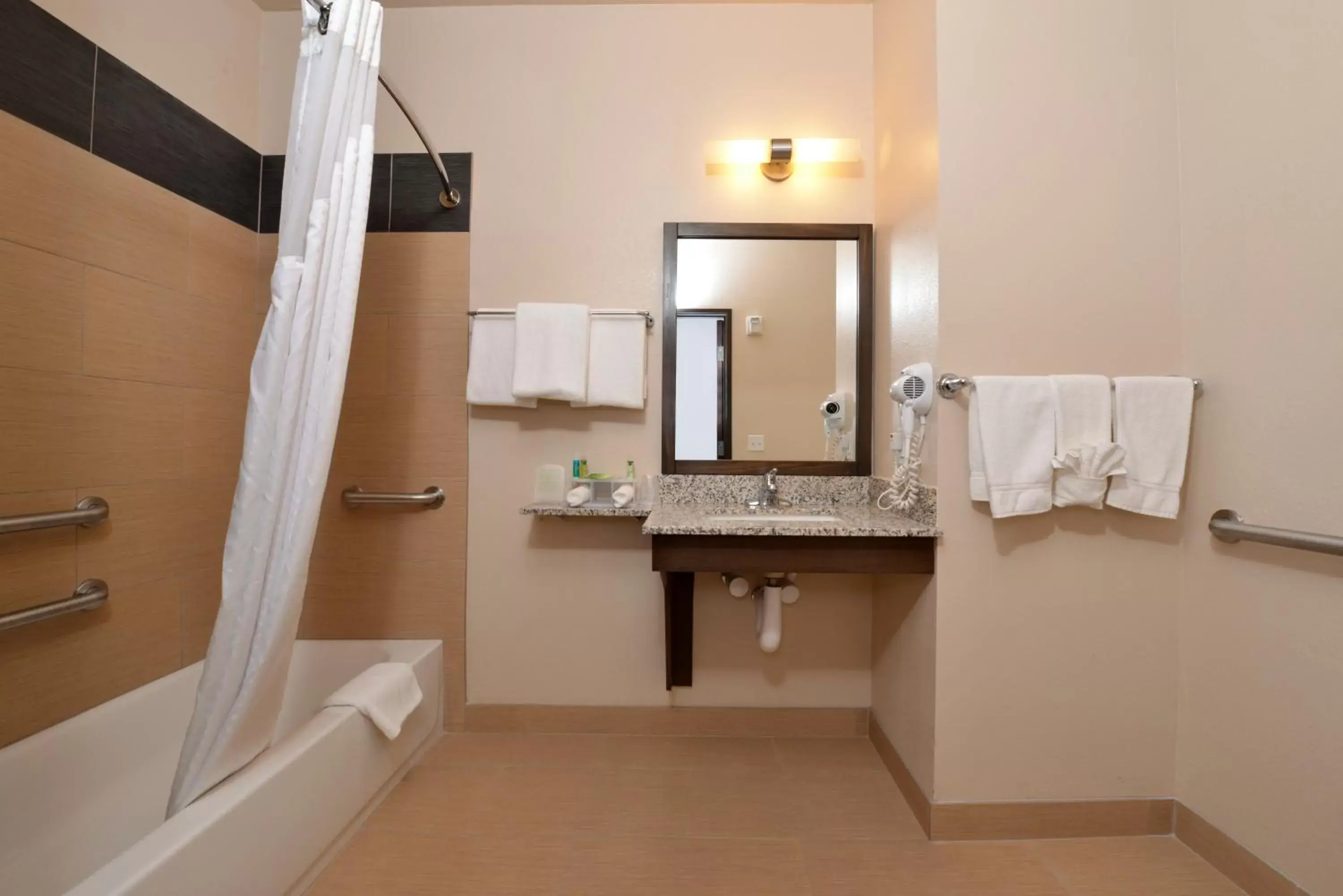 Bathroom in Holiday Inn Express & Suites Globe, an IHG Hotel