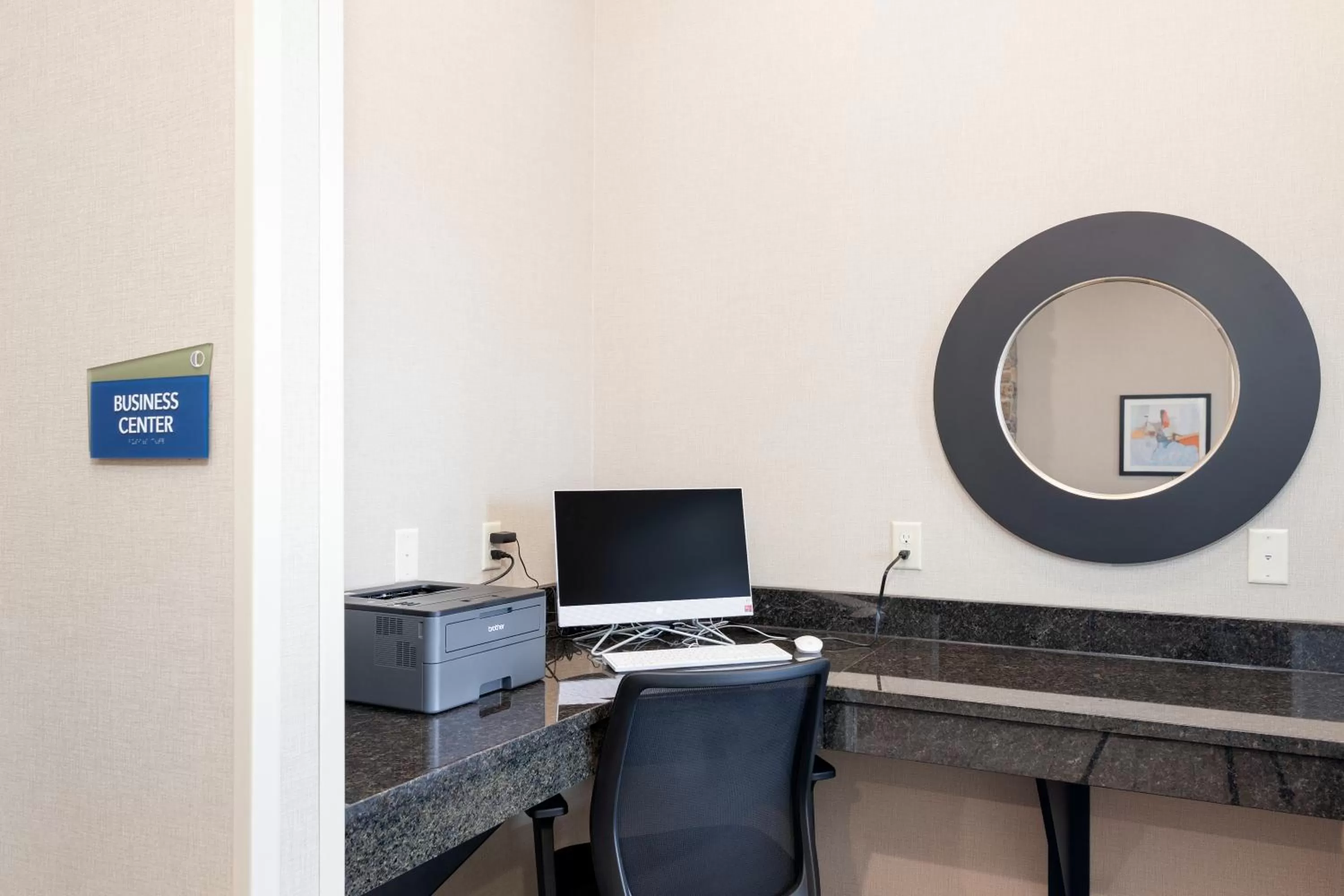 Business facilities in Cobblestone Inn & Suites - Yuma