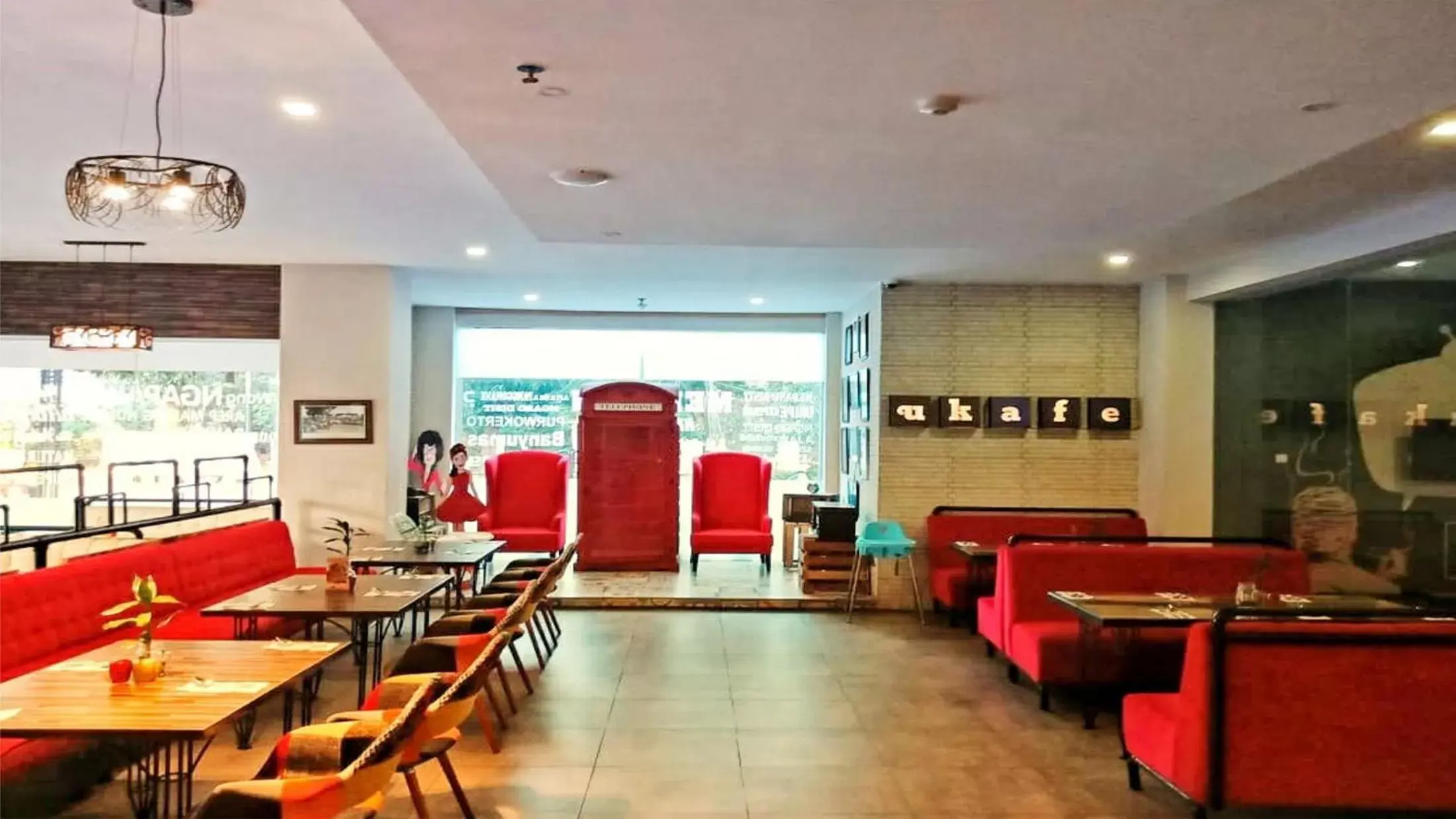 Lobby or reception in Meotel Purwokerto