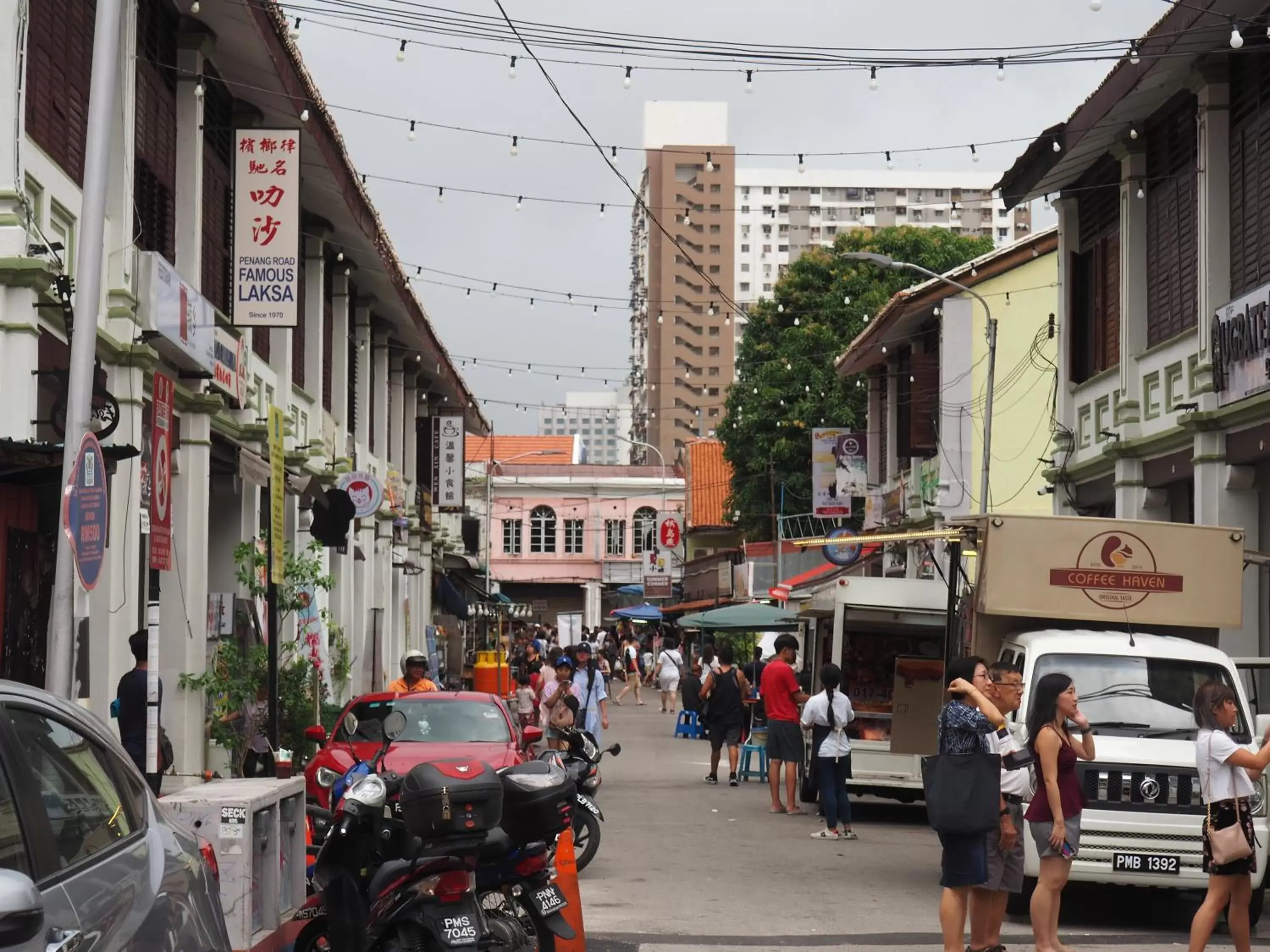 Street view, Neighborhood in Inn Residence 18