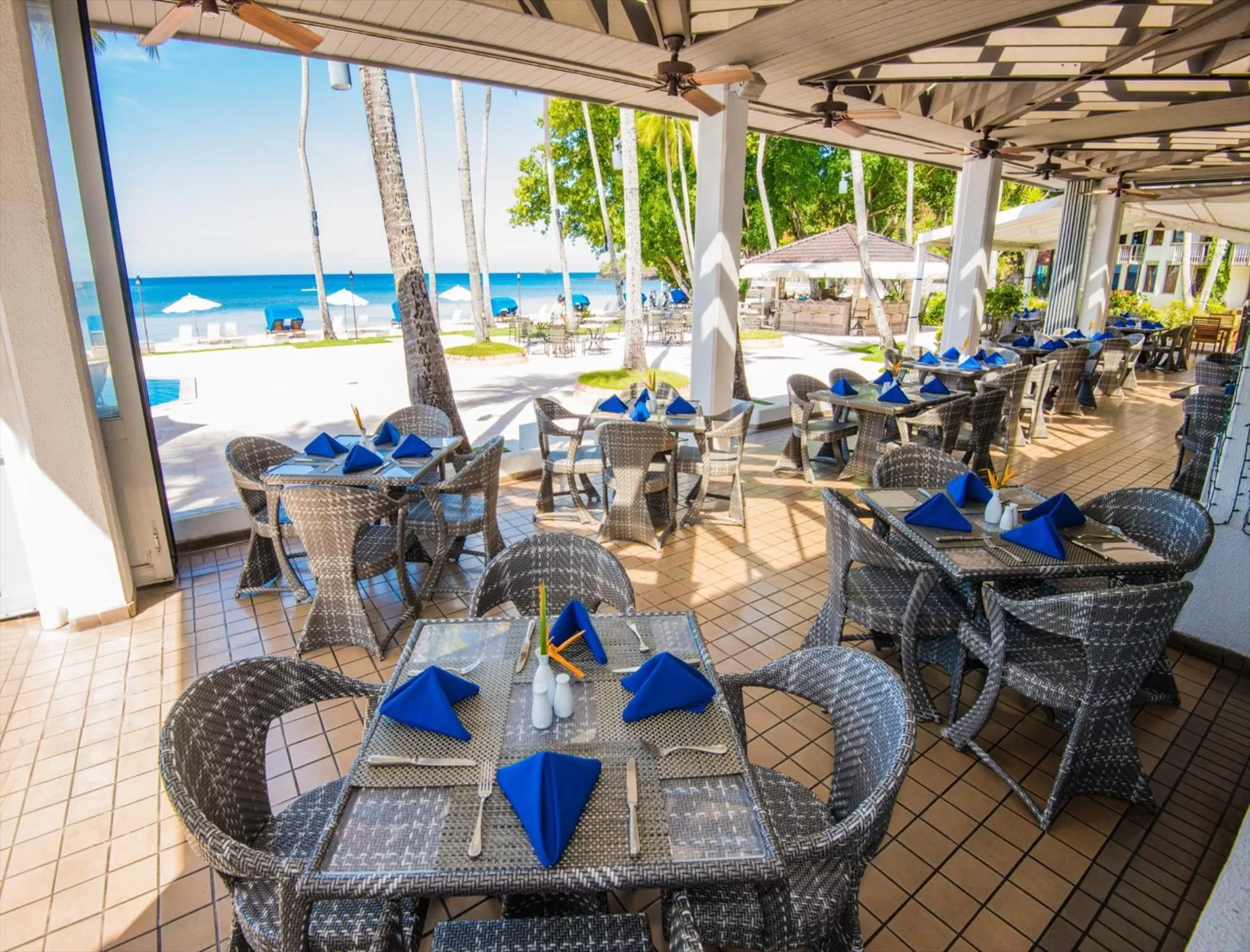 Restaurant/places to eat in Palau Pacific Resort & The Pristine Villas and Bungalows