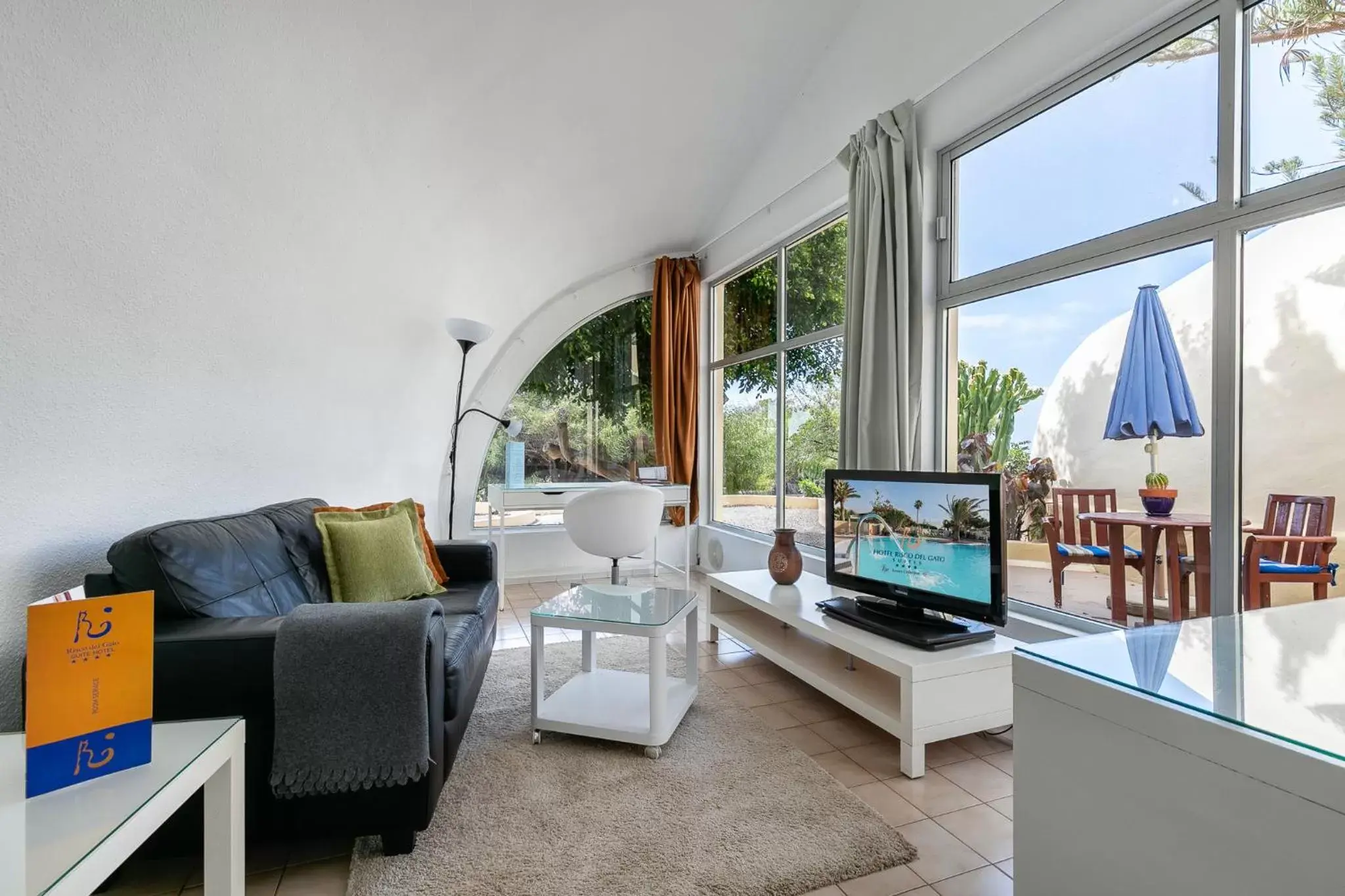 Living room, Seating Area in Hotel LIVVO Risco del Gato Suites