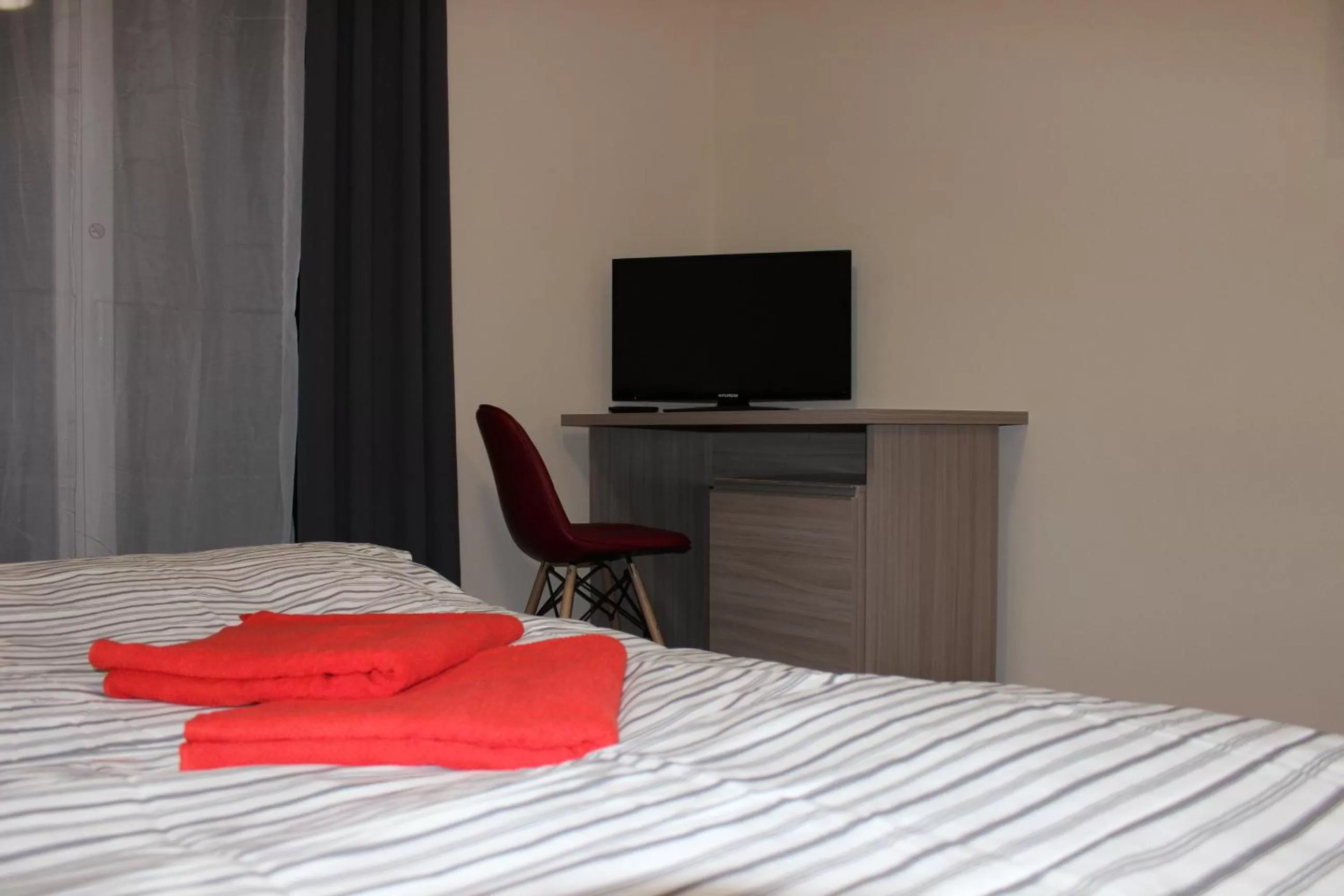 Bedroom, Bed in dask resort