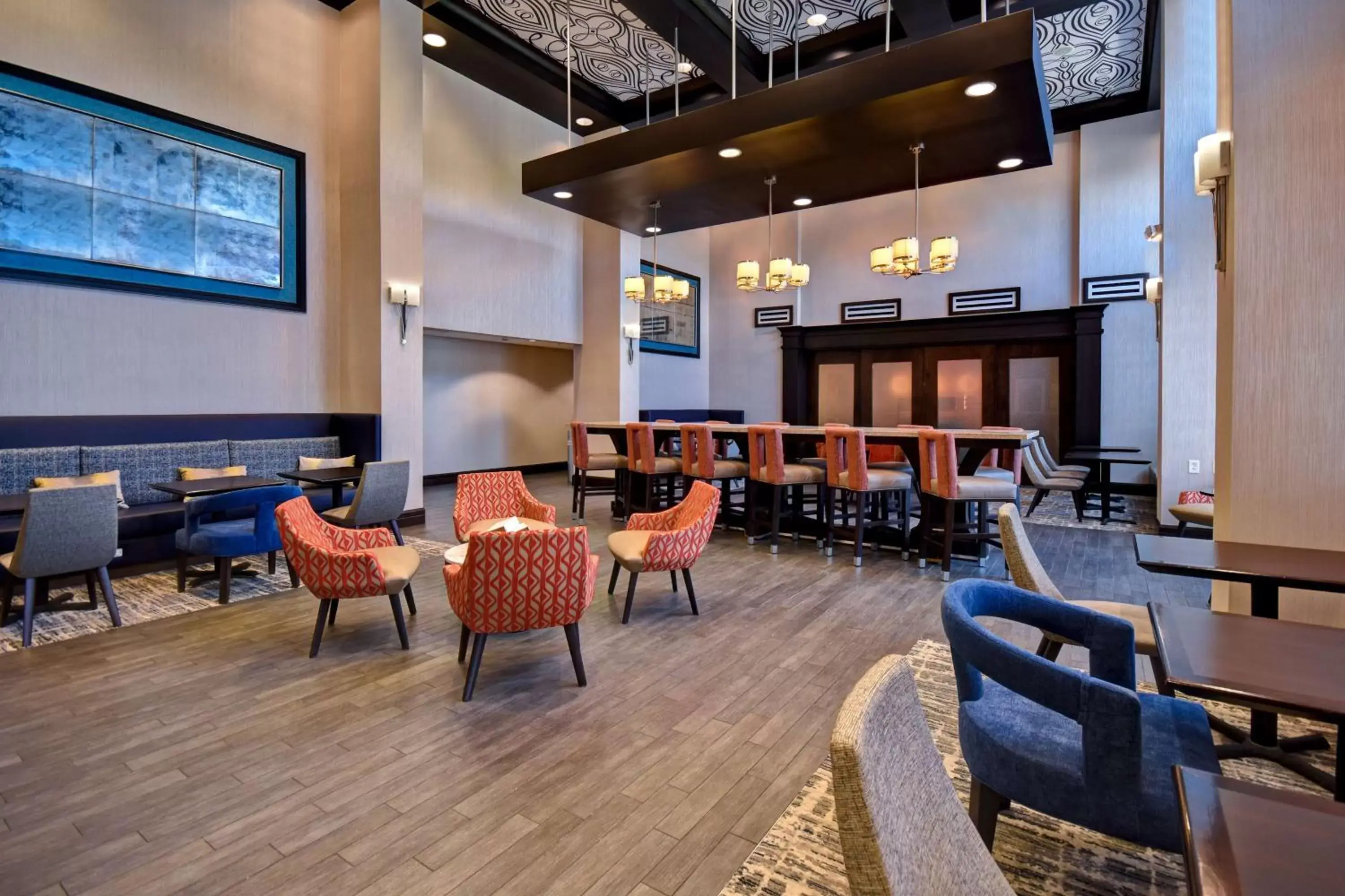 Lobby or reception, Lounge/Bar in Hampton Inn & Suites - Columbia South, MD