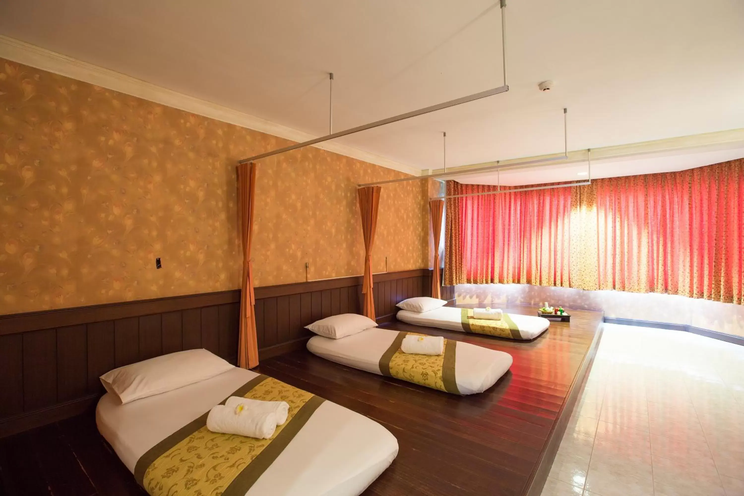 Massage in The Imperial Hotel & Convention Centre Phitsanulok